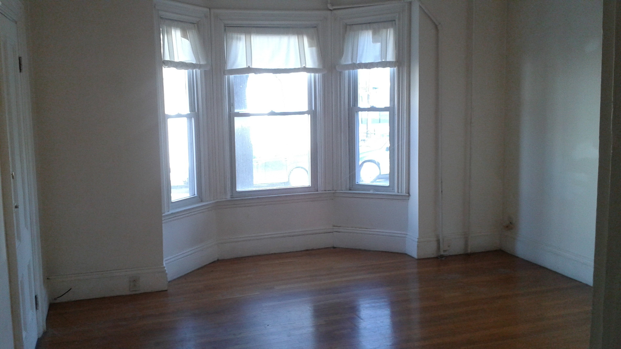2 bed, 1 bath apartment for rent at 154 Webster Ave Unit 1, Cambridge — photo 9 of 10