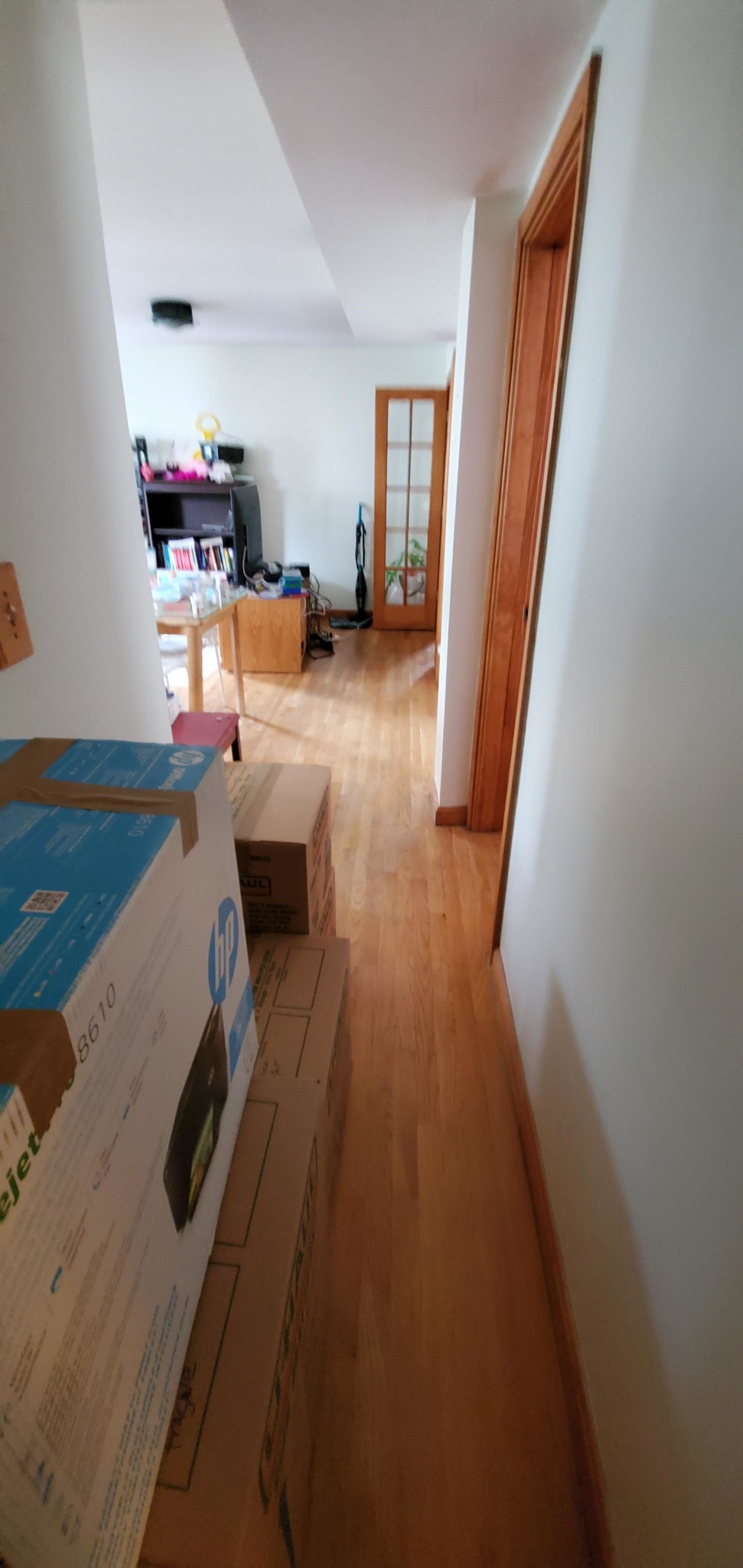 4 bed, 2 bath apartment for rent at 14 Underwood Park Unit 2, Waltham — photo 7 of 17
