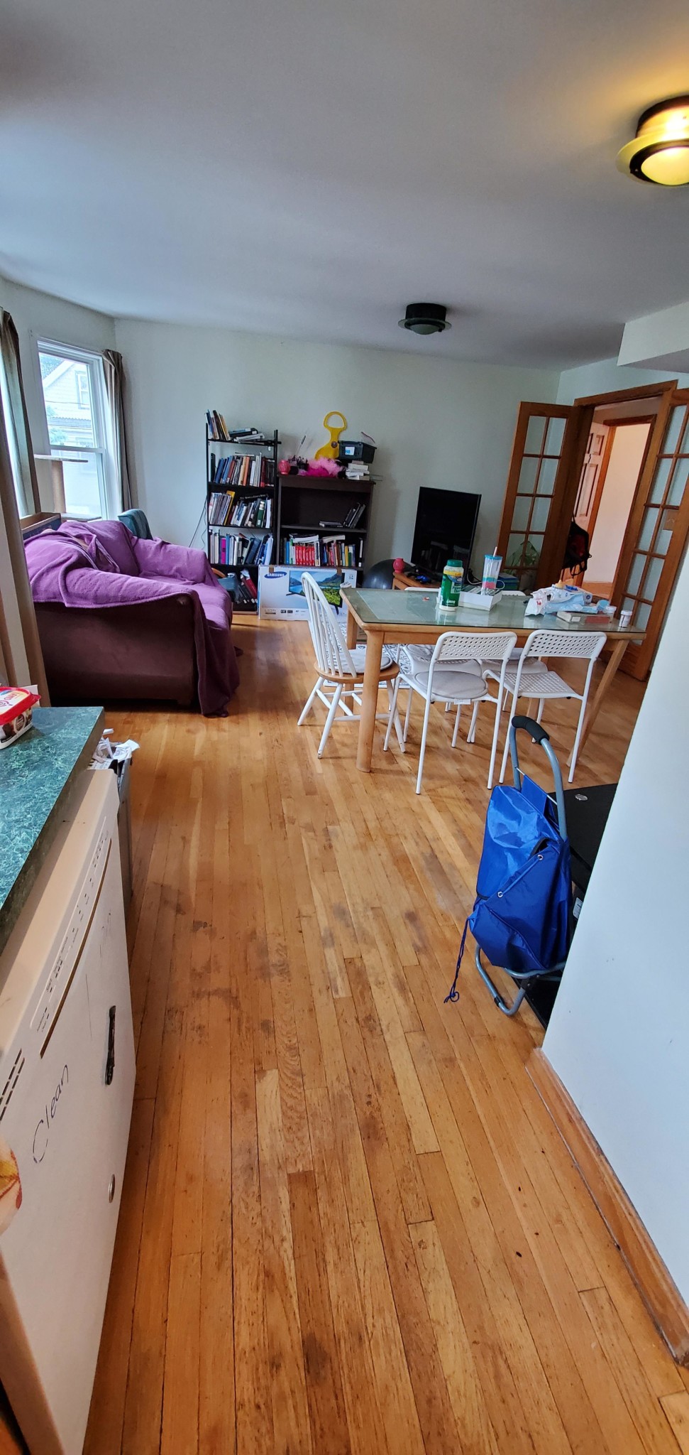 4 bed, 2 bath apartment for rent at 14 Underwood Park Unit 2, Waltham — photo 3 of 17