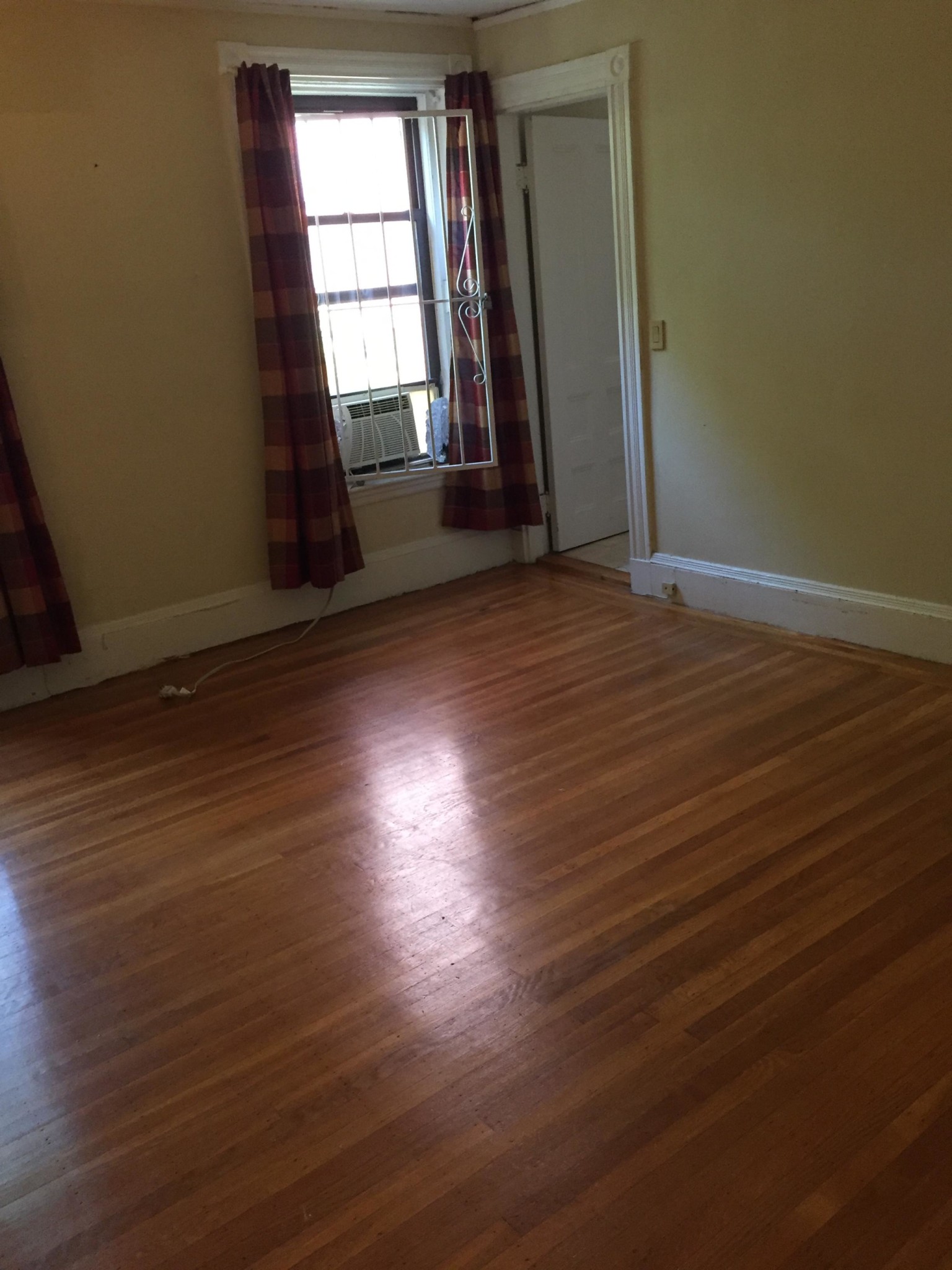 Photo 13 of 429 Marlborough St. Unit 3B
