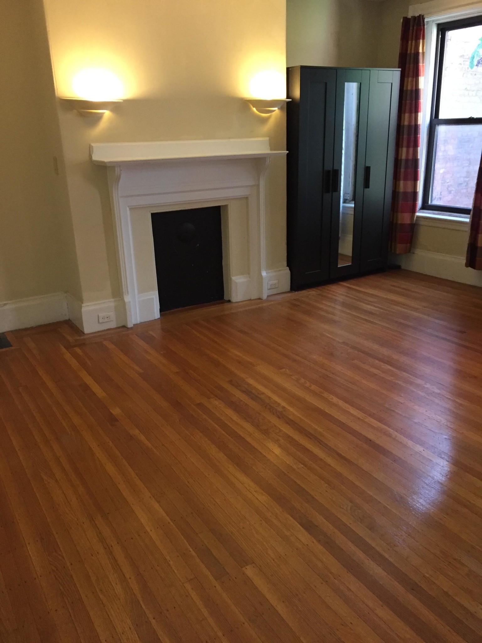 Photo 11 of 429 Marlborough St. Unit 3B