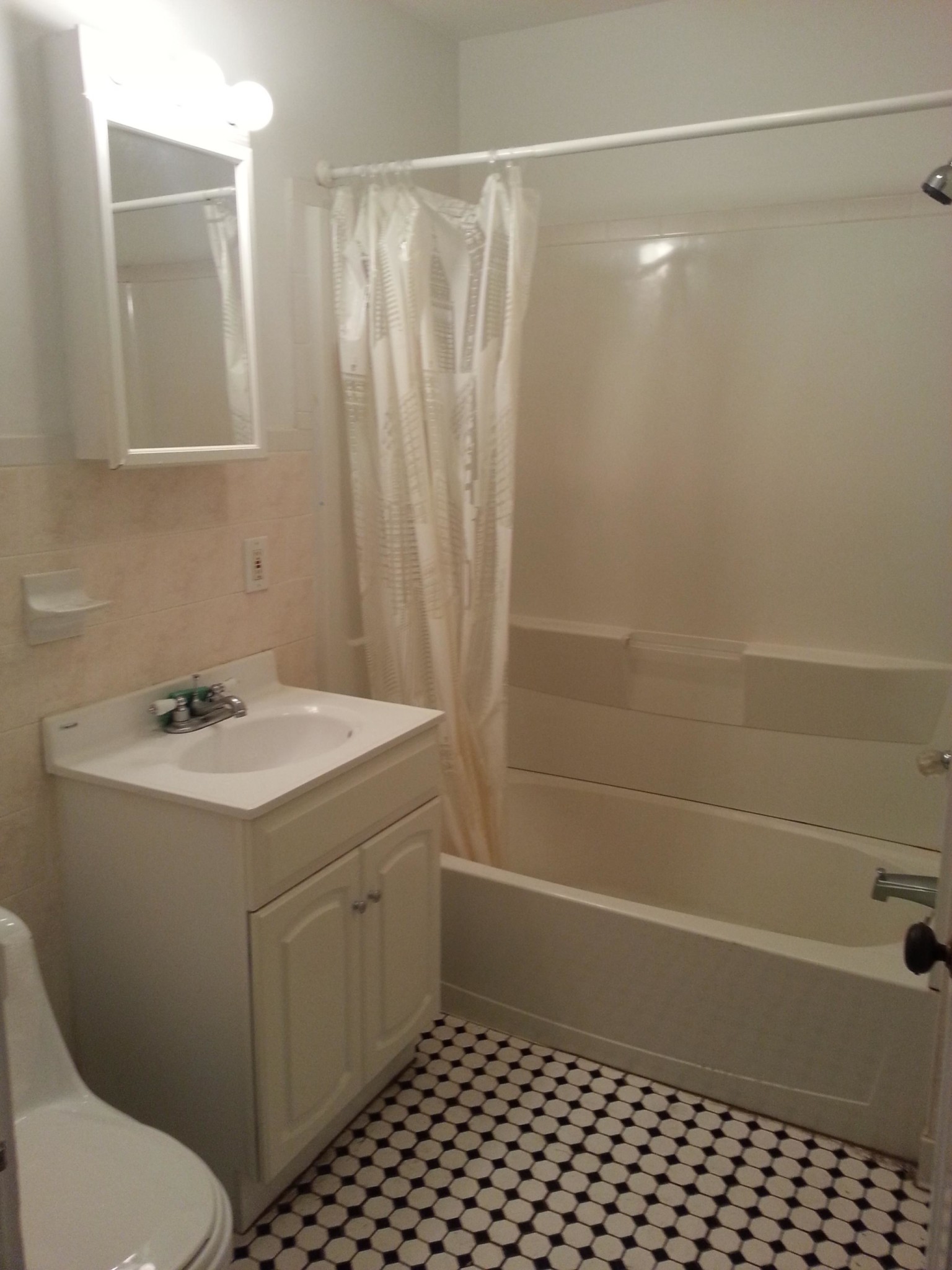 Photo 13 of Egmont St. Unit 6