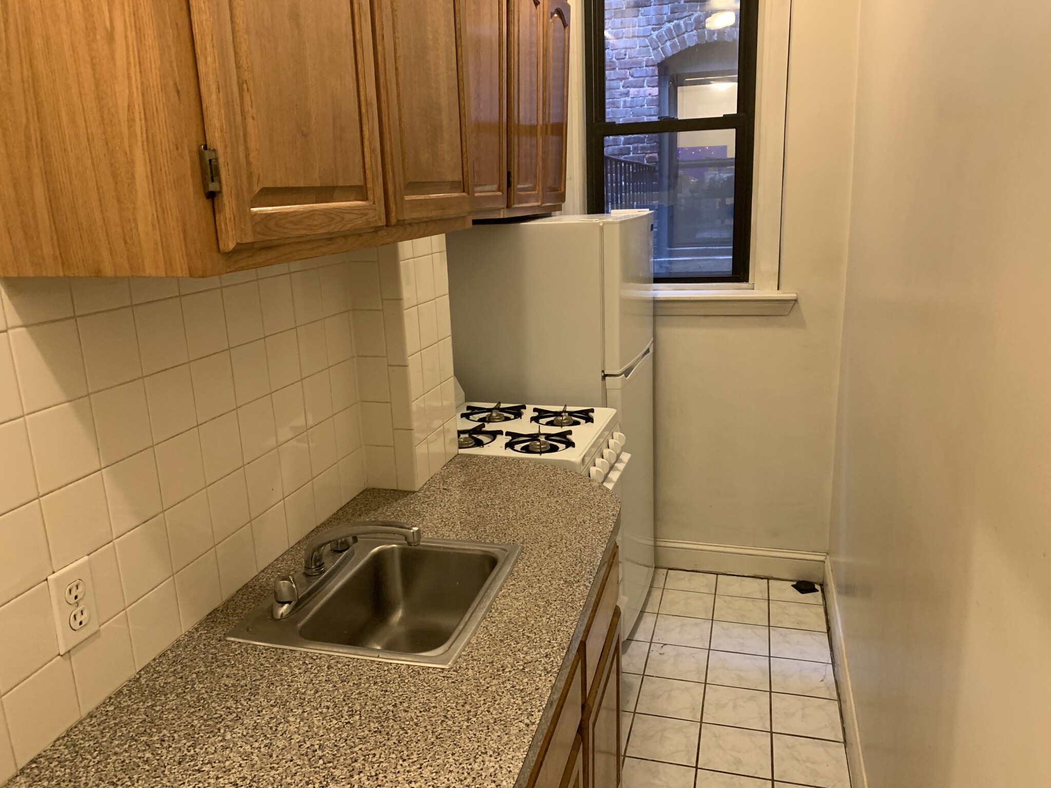 Studio bed, 1 bath apartment for rent at 55 Burbank St Unit 6, Fenway — photo 1 of 8