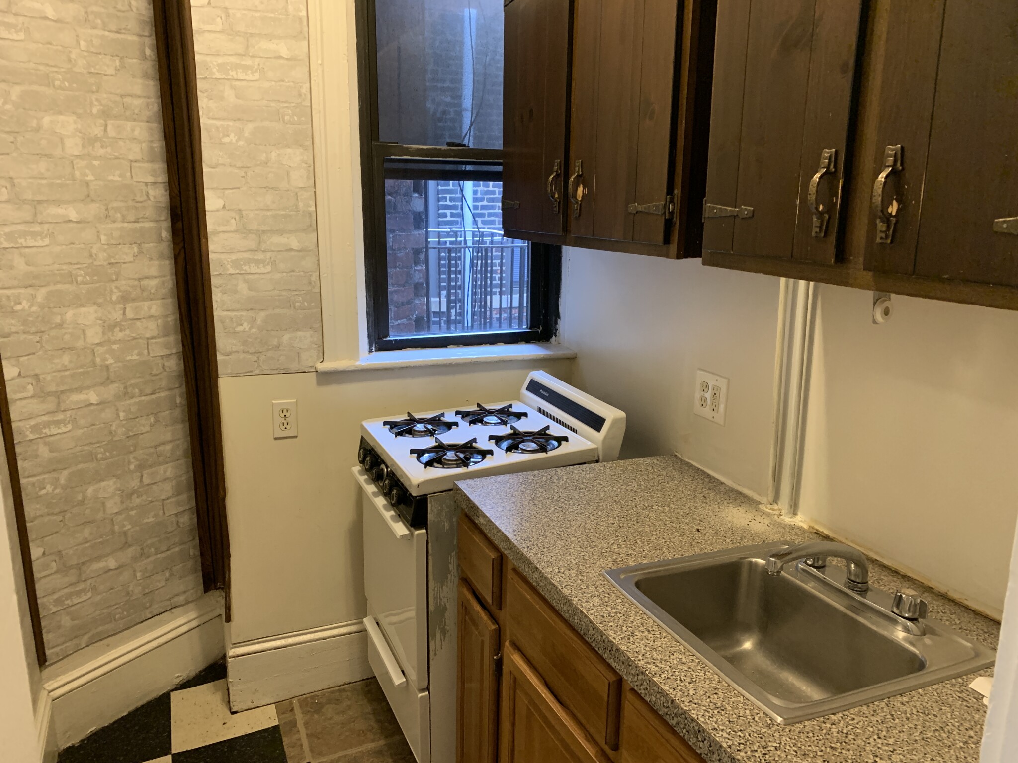 2 bed, 1 bath apartment for rent at 55 Burbank St Unit 15, Fenway — photo 9 of 11