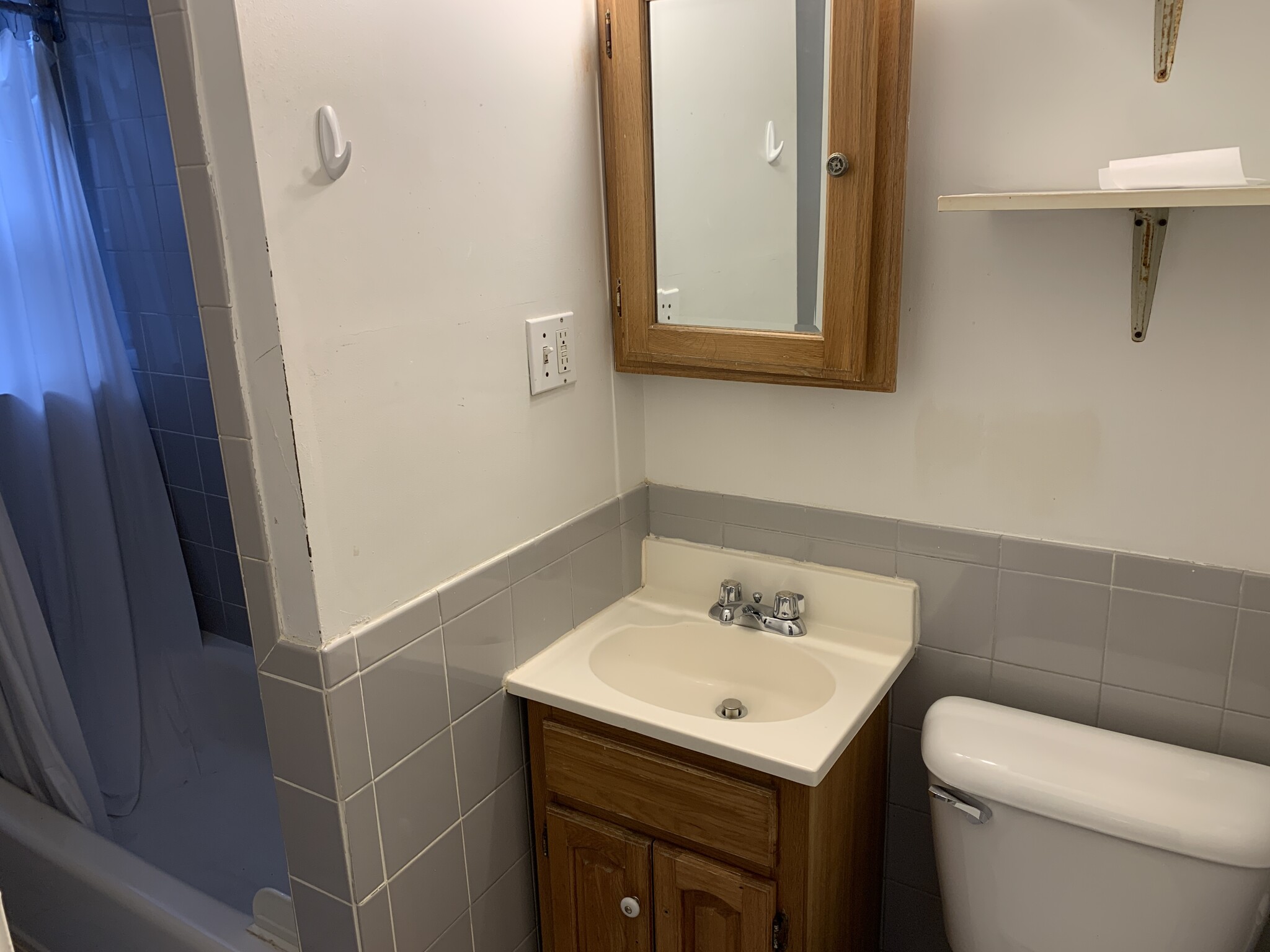 2 bed, 1 bath apartment for rent at 55 Burbank St Unit 15, Fenway — photo 10 of 11
