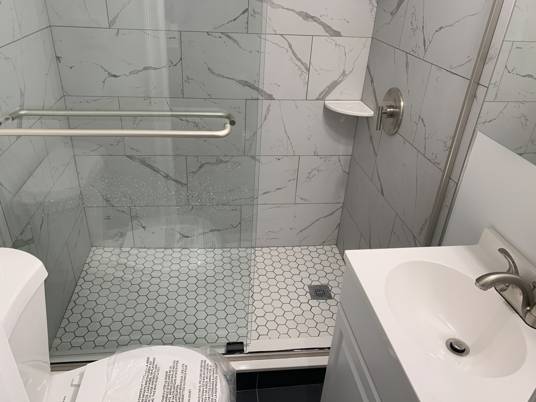 225 Newbury St, Back Bay