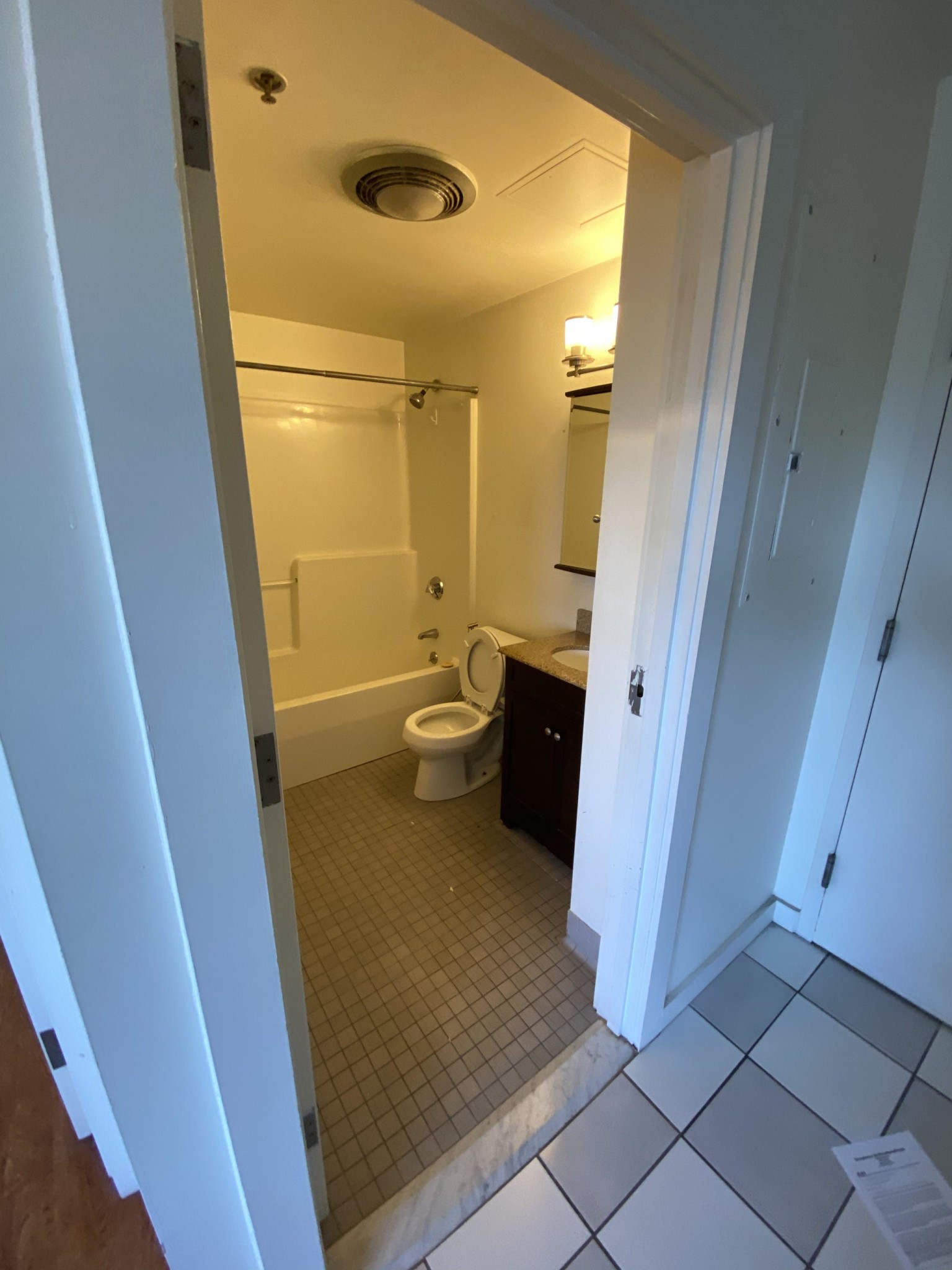 1 bed, 1 bath apartment for rent at 534 Commonwealth Ave Unit 7C, Fenway — photo 31 of 39