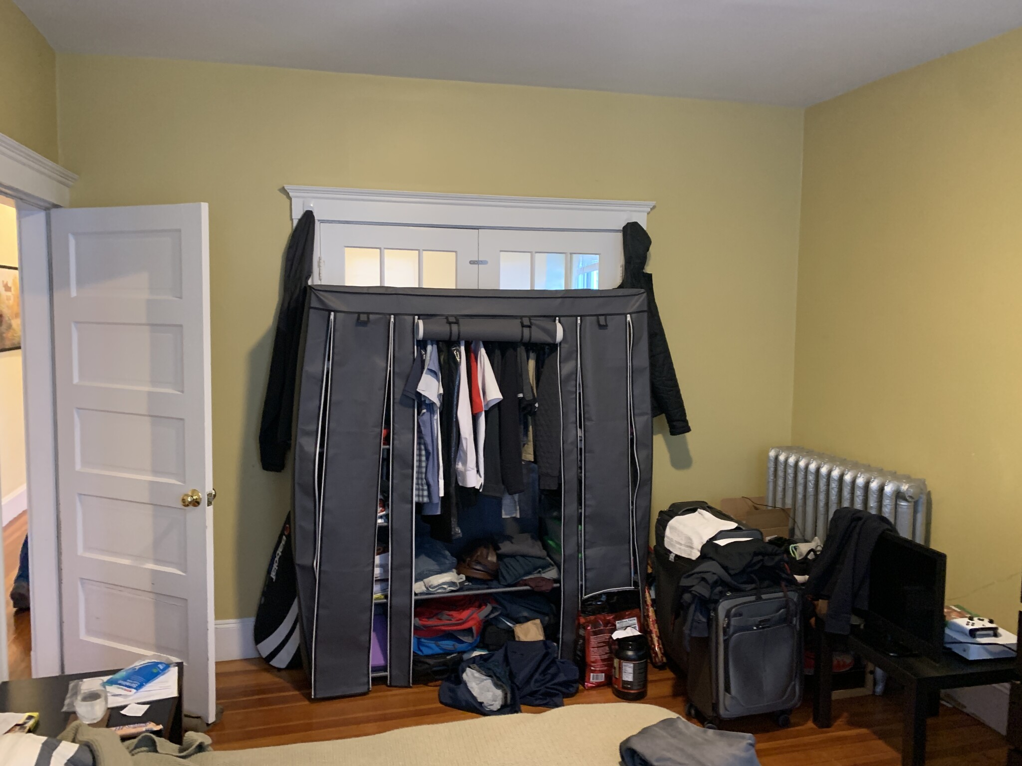 4 bed, 2 bath apartment for rent at 6 Elm St Unit 2, Brookline — photo 11 of 22