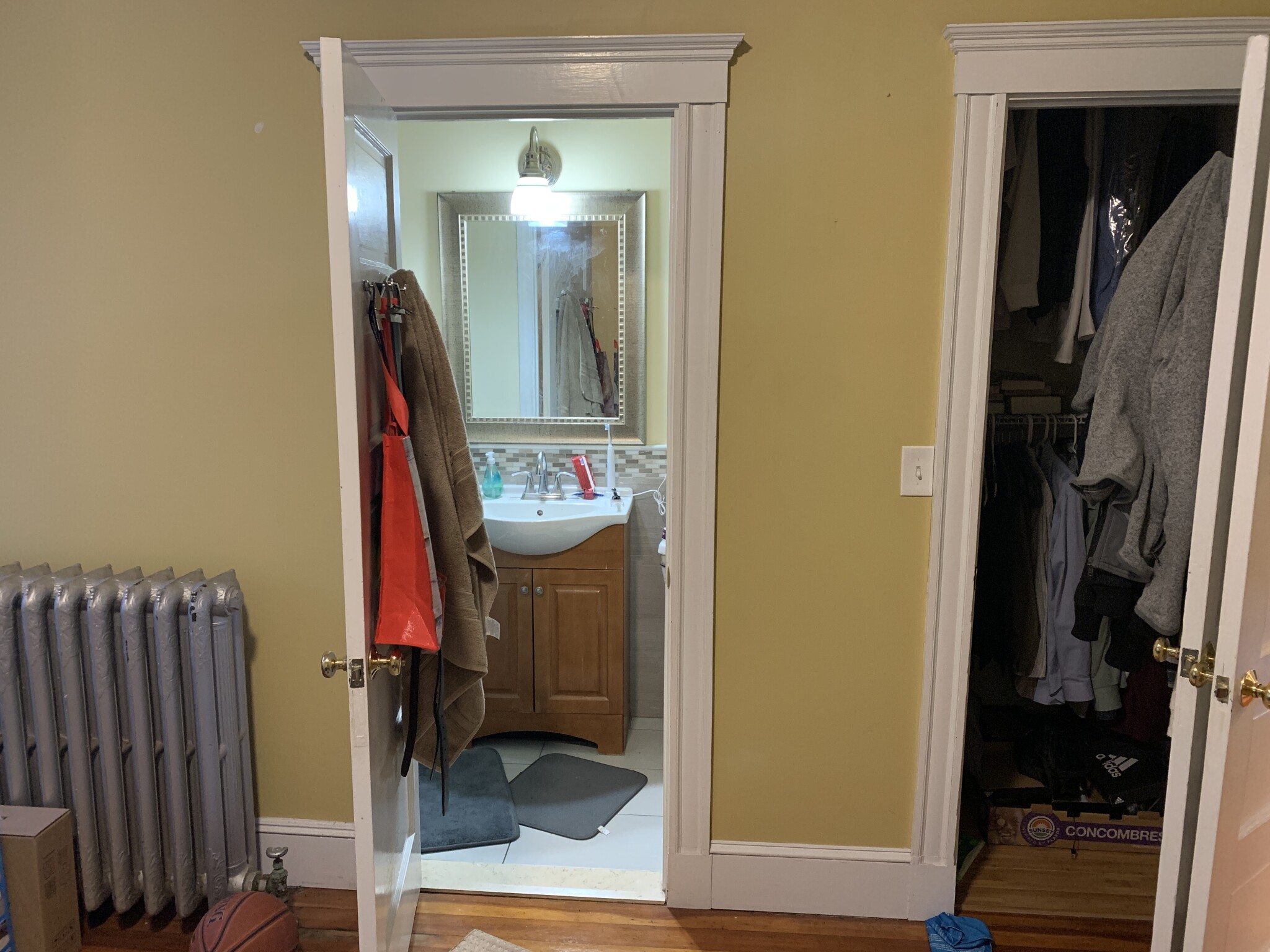 4 bed, 2 bath apartment for rent at 6 Elm St Unit 2, Brookline — photo 16 of 22