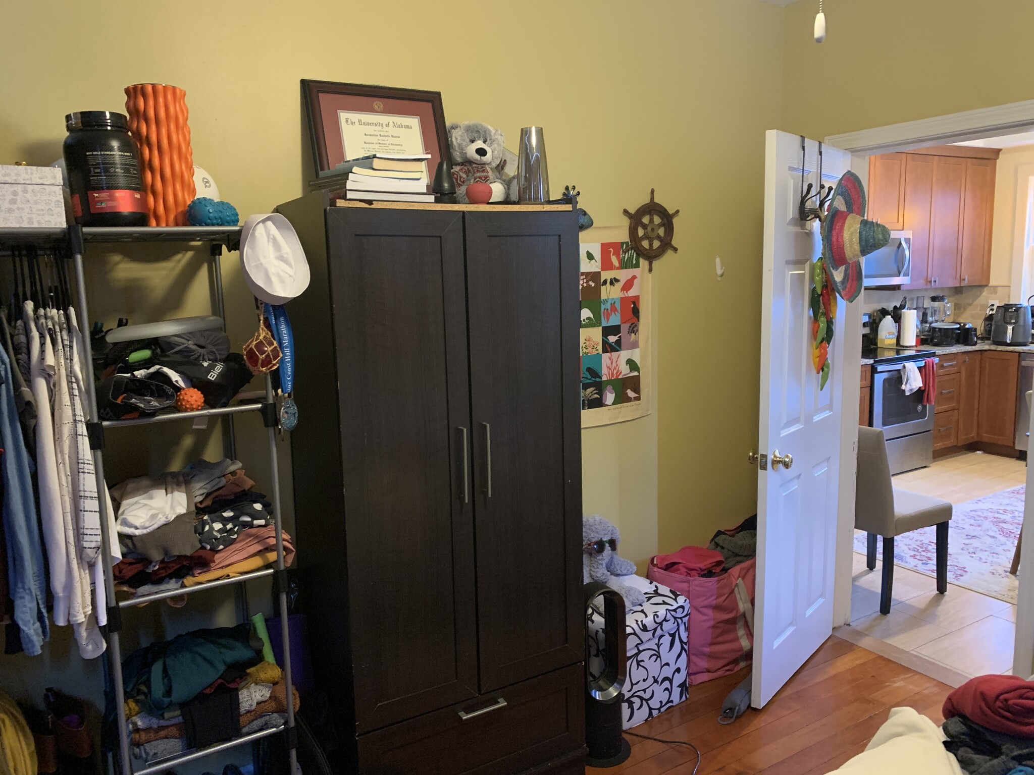 4 bed, 2 bath apartment for rent at 6 Elm St Unit 2, Brookline — photo 20 of 22