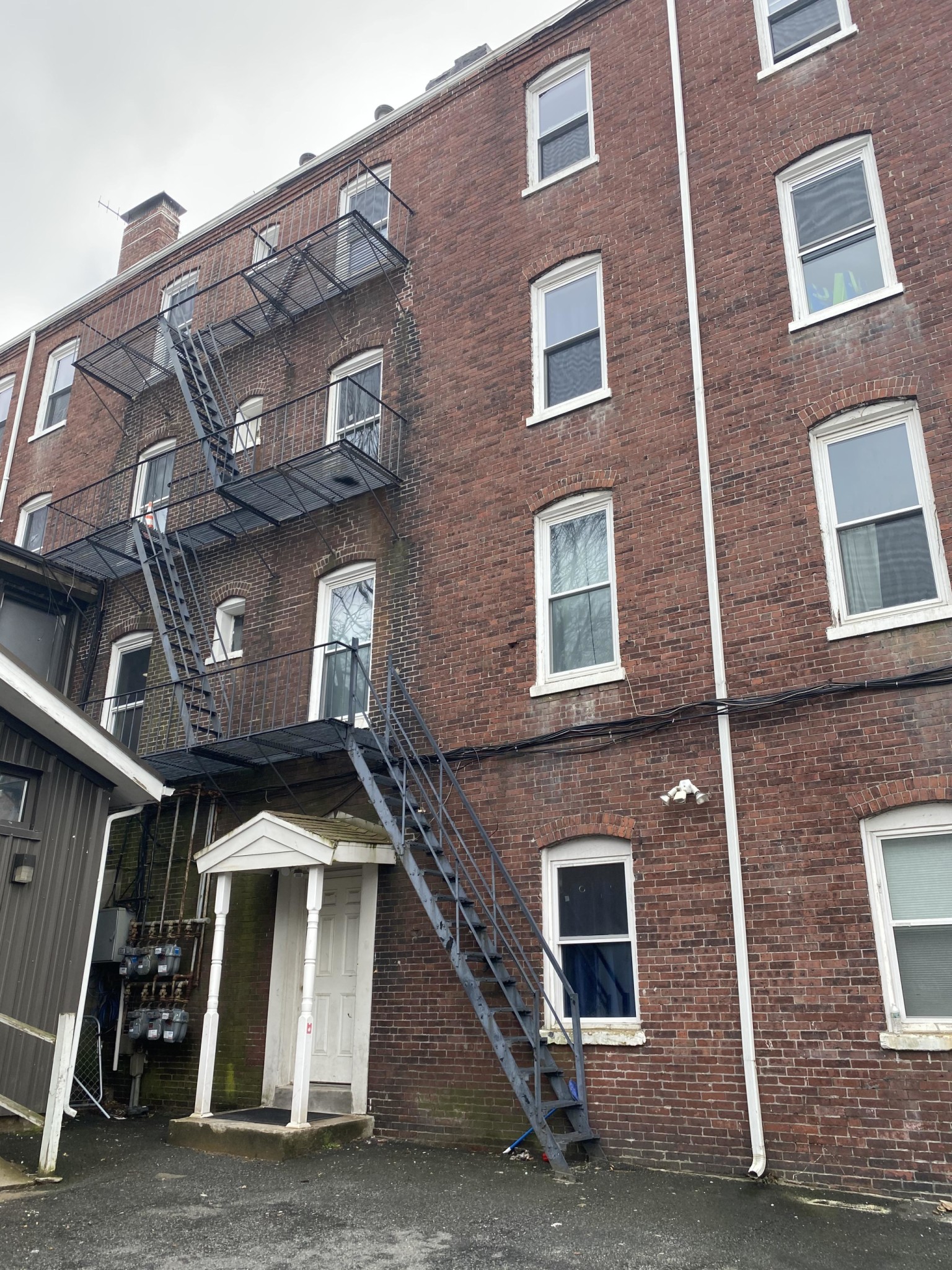 227 Roxbury St, Roxbury