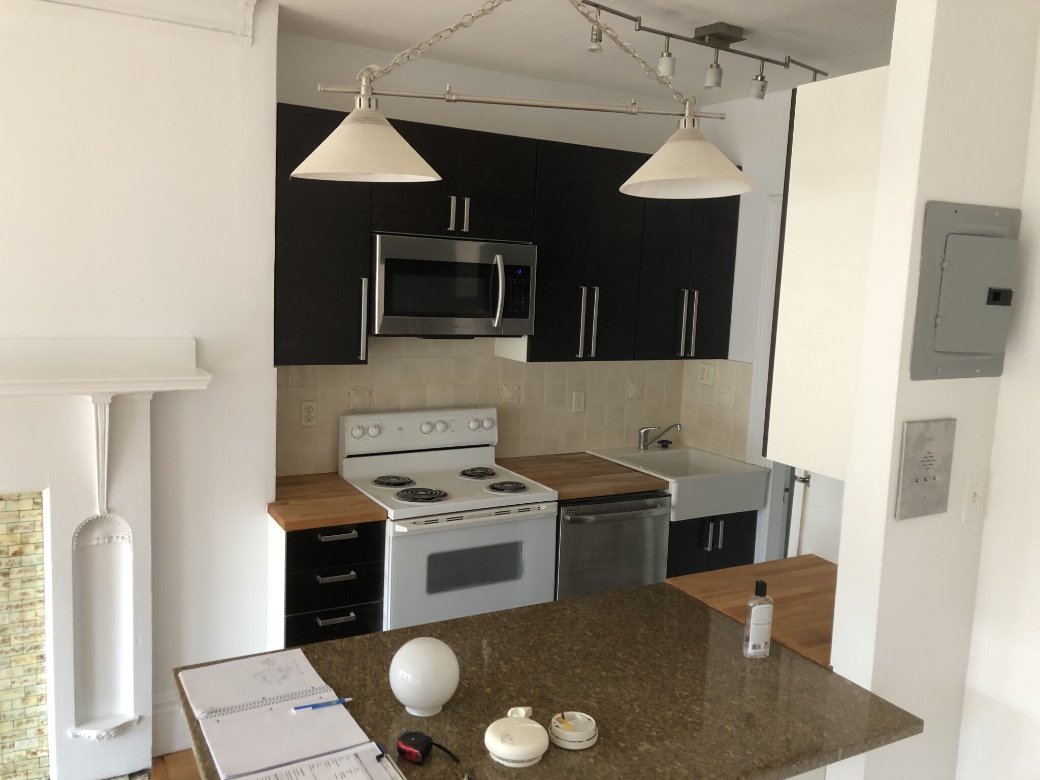 849 Beacon St, Fenway