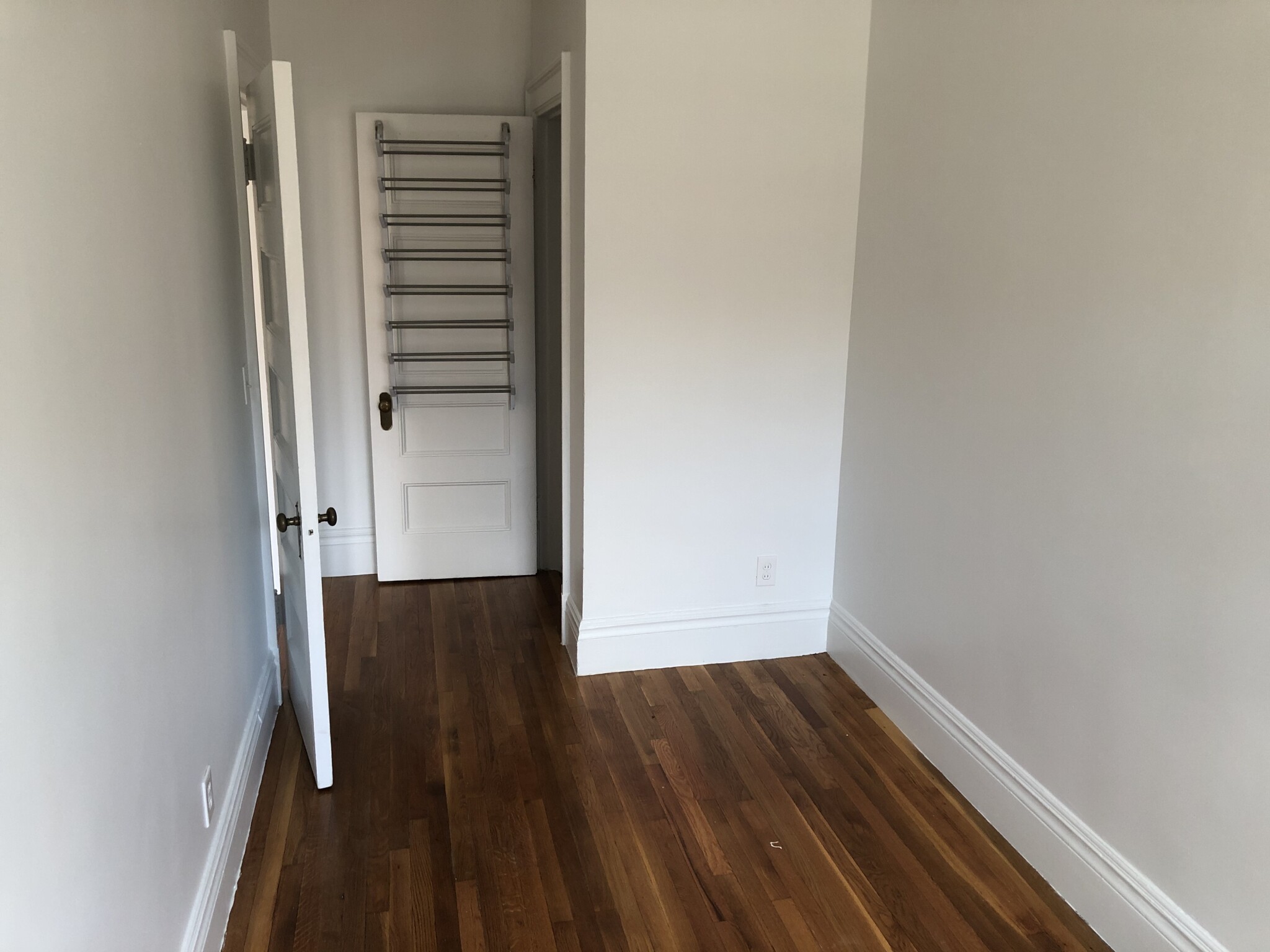 849 Beacon St, Fenway