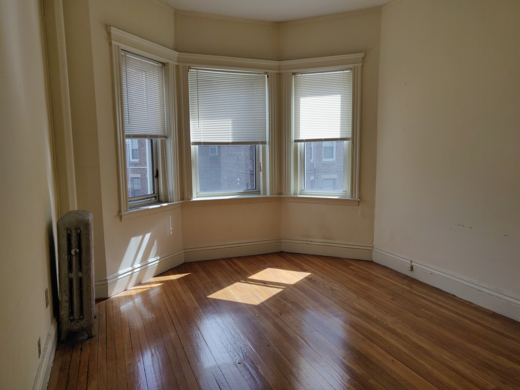 Photo 4 of 120 Peterborough St. Unit 4