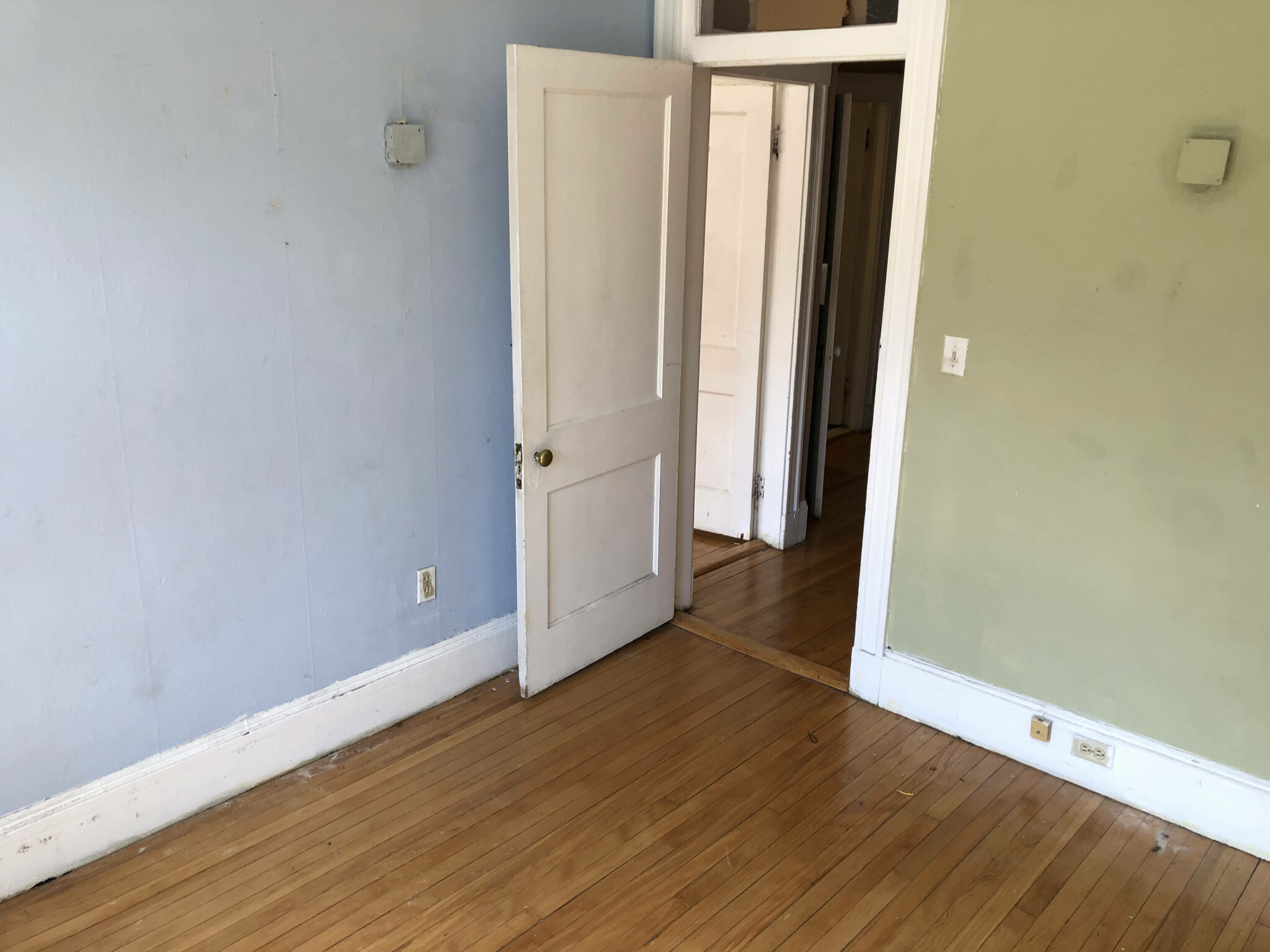 1377A Commonwealth Ave, Allston