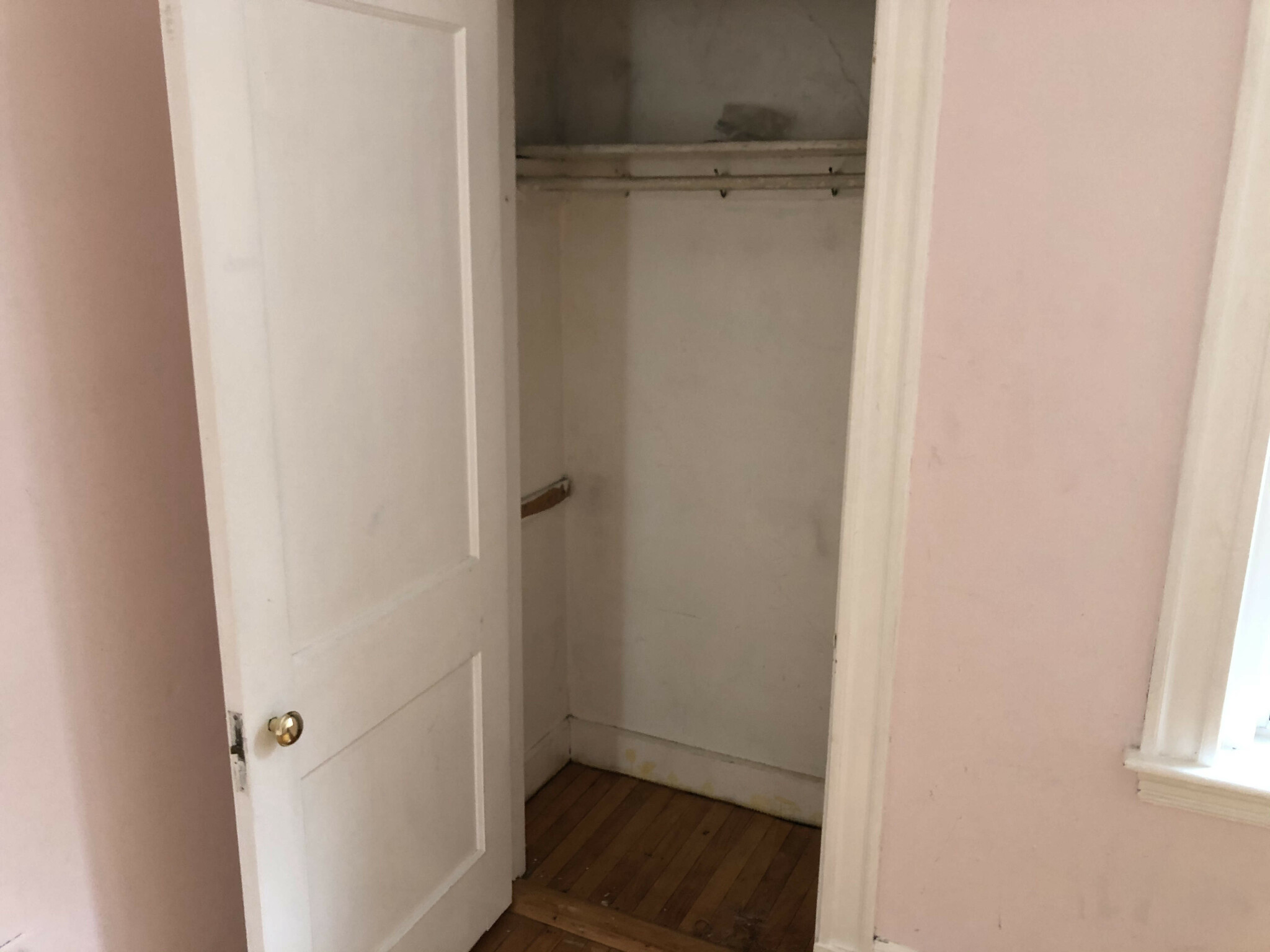 1377A Commonwealth Ave, Allston