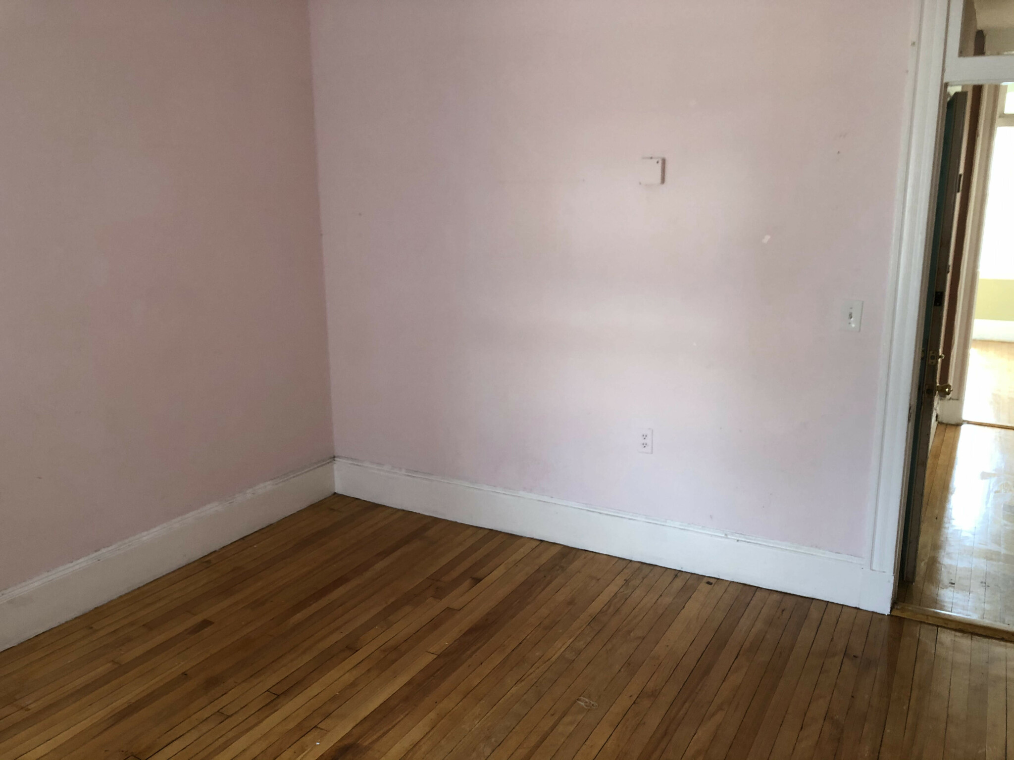 1377A Commonwealth Ave, Allston