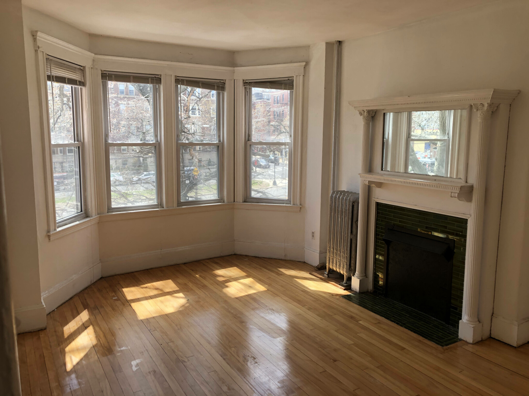 1377A Commonwealth Ave, Allston