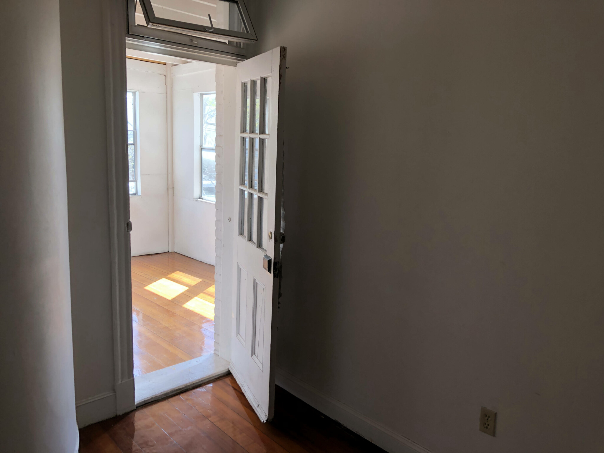 1905 Beacon St, Brookline