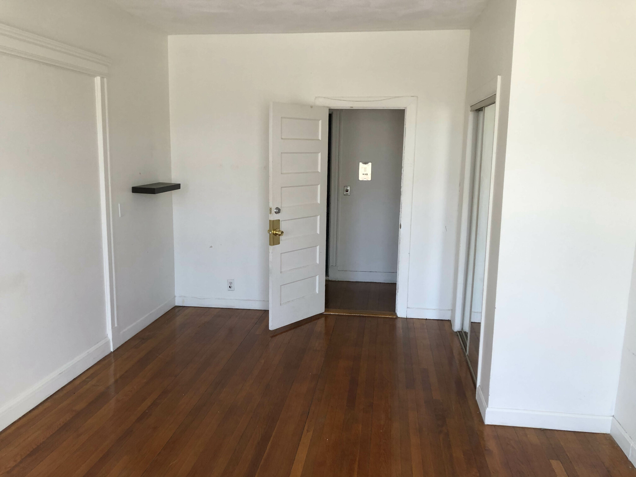 1905 Beacon St, Brookline