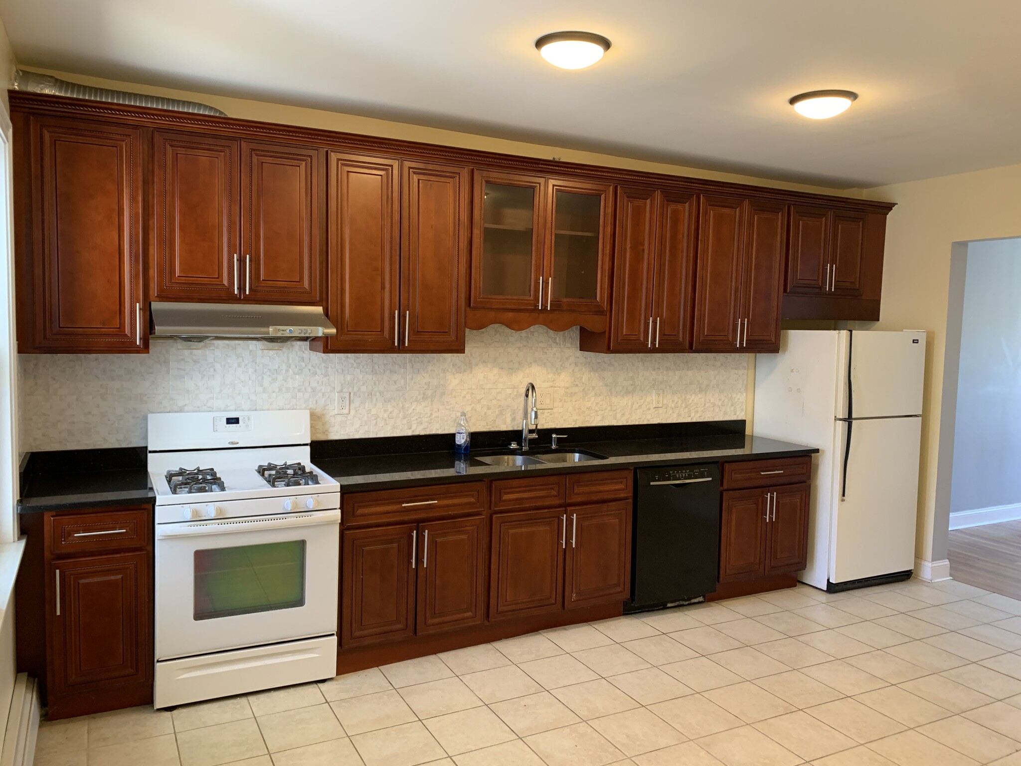 7 High Street Pl, Brookline