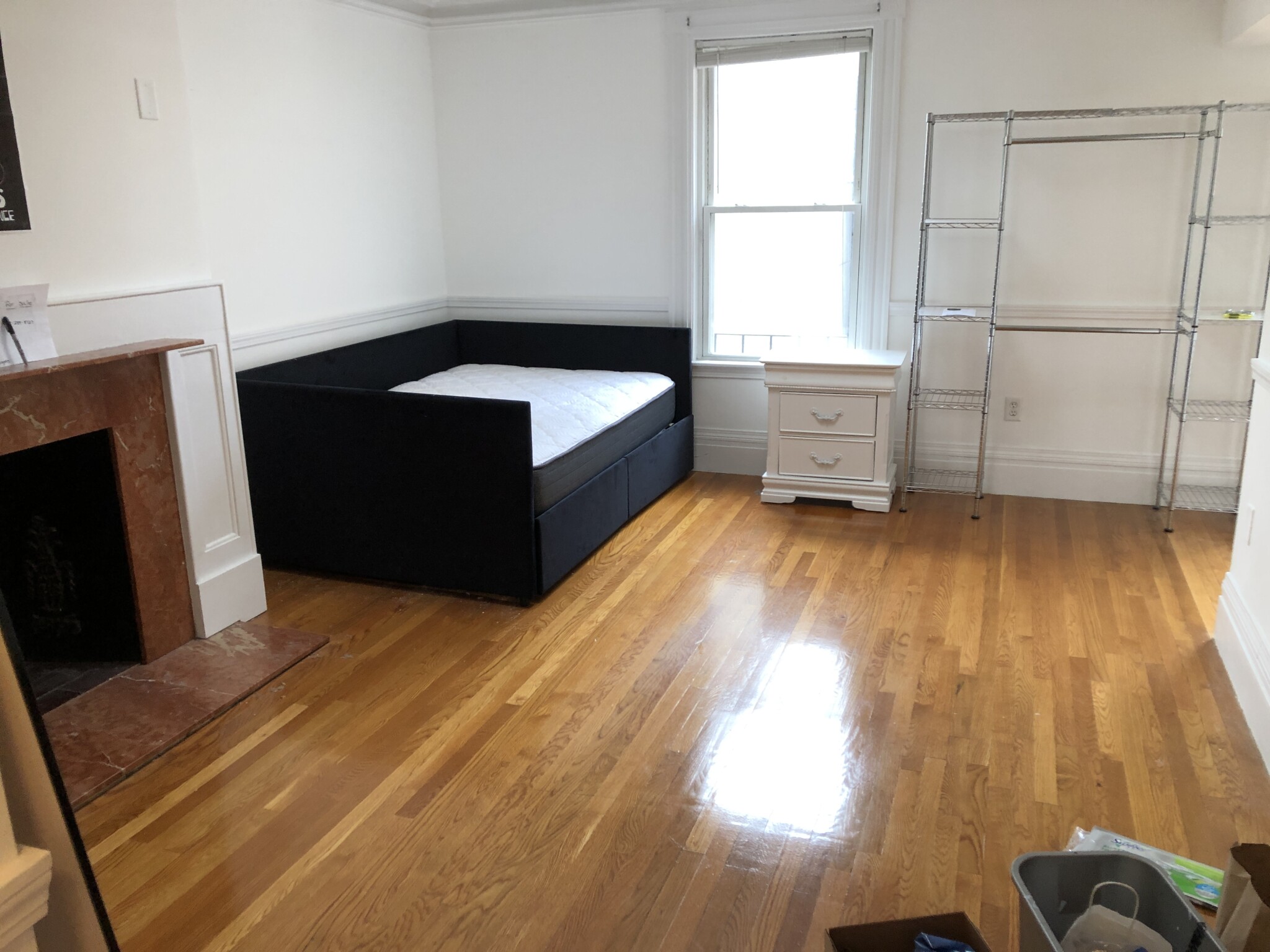Photo 7 of 254 Newbury St. Unit 5