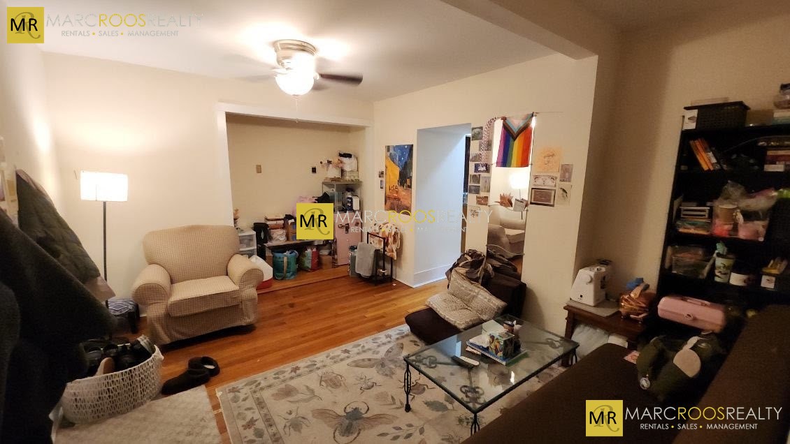Commonwealth Ave. Unit 6 [NO ADS], Boston