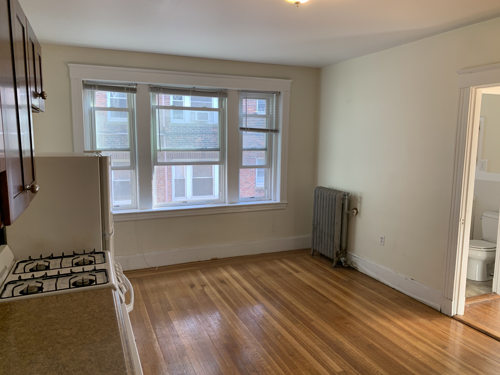 1615 Commonwealth Ave, Brighton