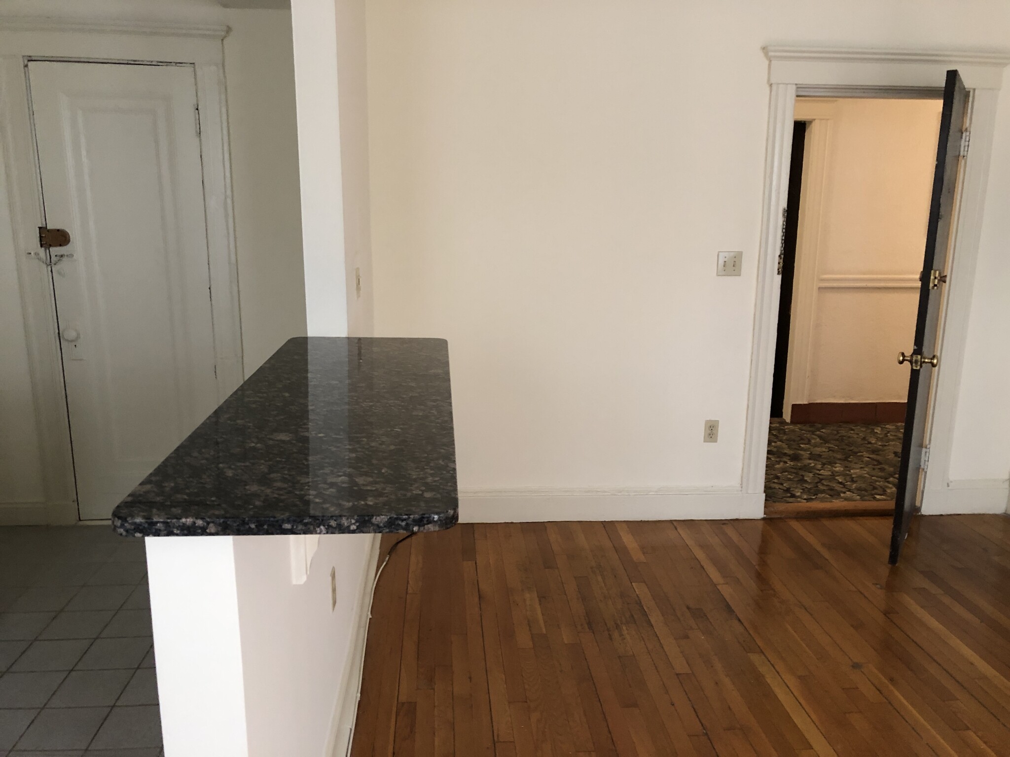Photo 5 of 117 Park Dr. Unit 17