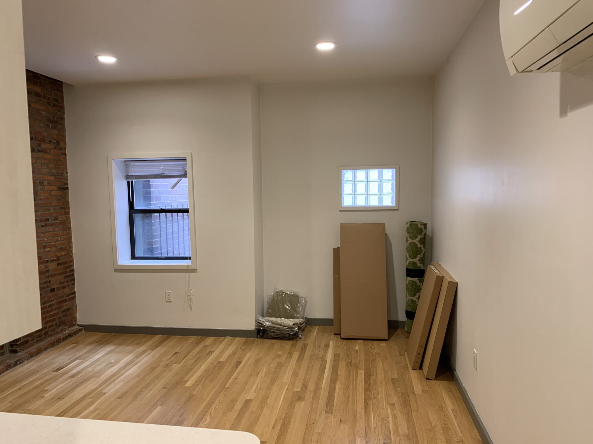 Studio bed, 1 bath apartment for rent at 144 Bowdoin St Unit 43, Beacon Hill — photo 6 of 34