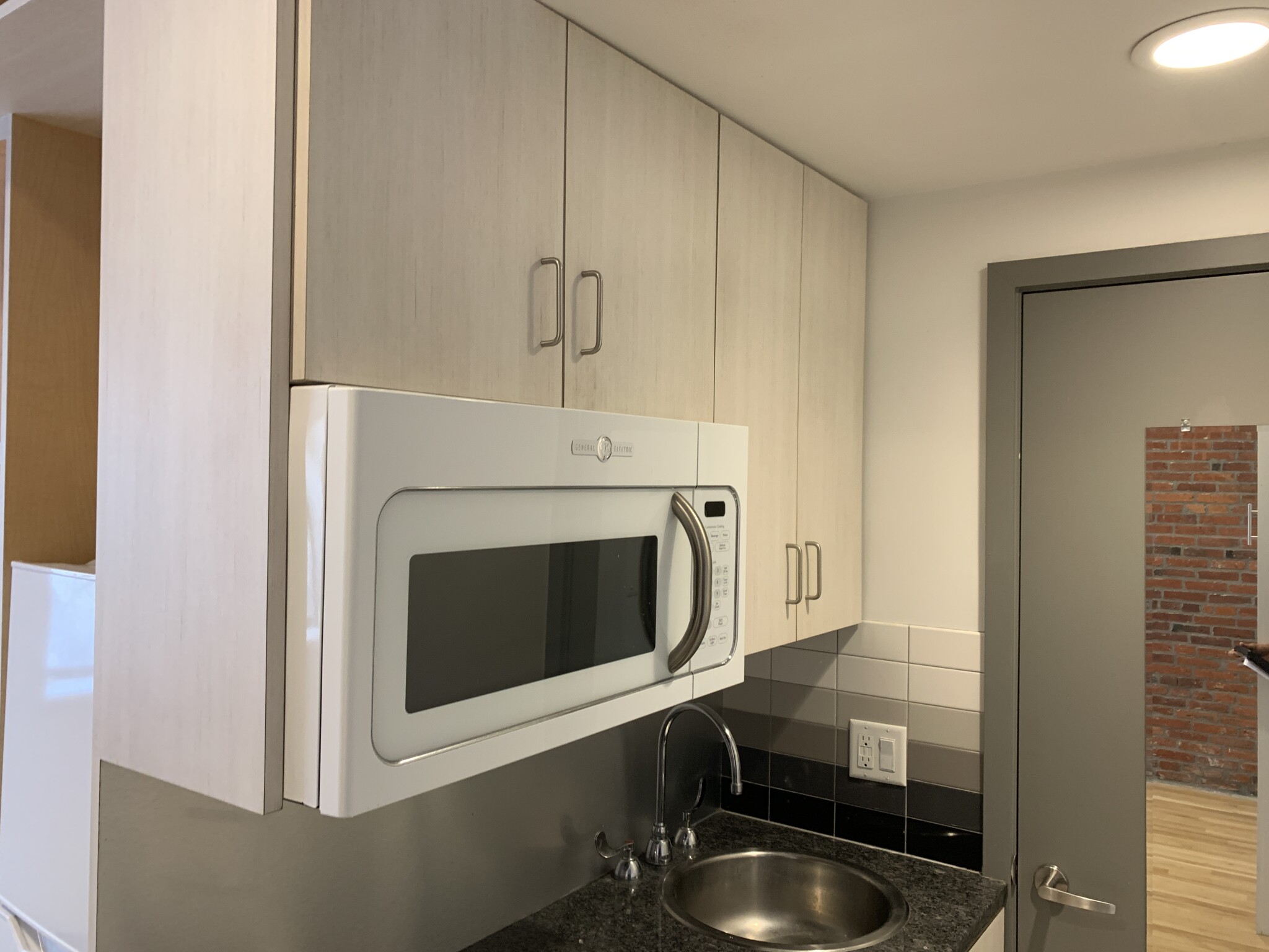 Photo 4 of Bowdoin St. Unit 21
