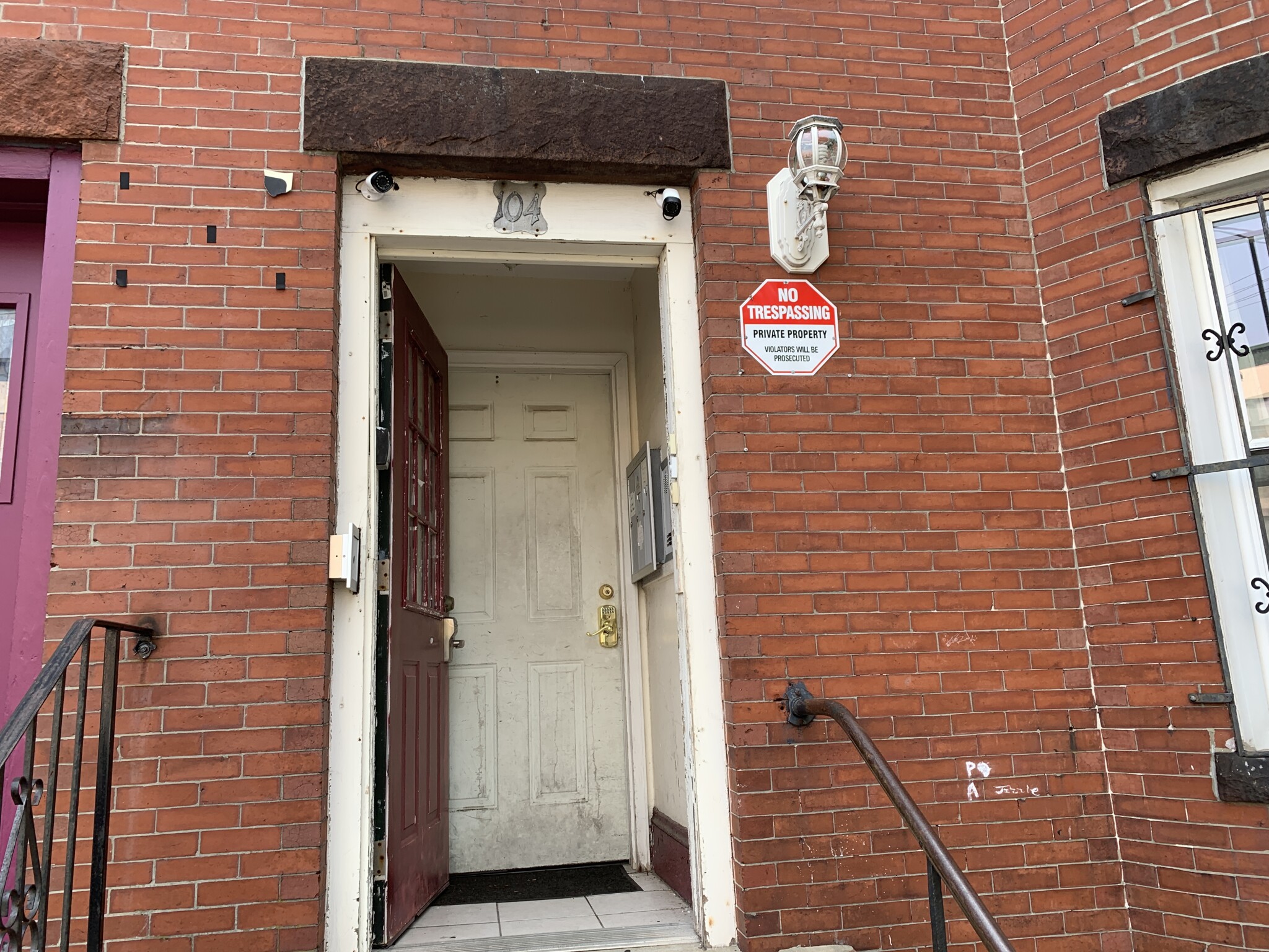 3 bed, 1 bath apartment for rent at 104 Hammond St Unit 3, South End — photo 13 of 19