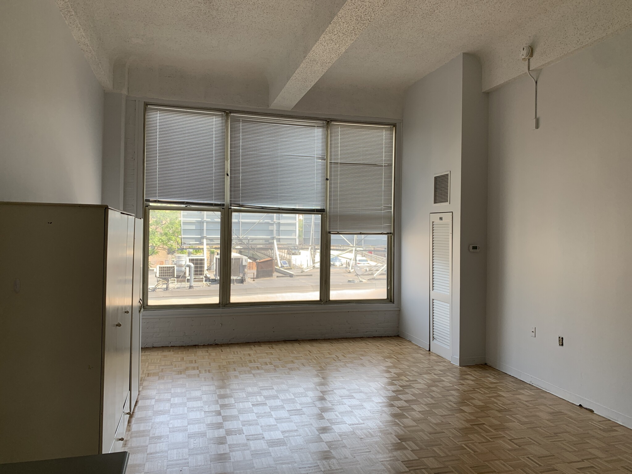 61 Brookline Ave, Fenway