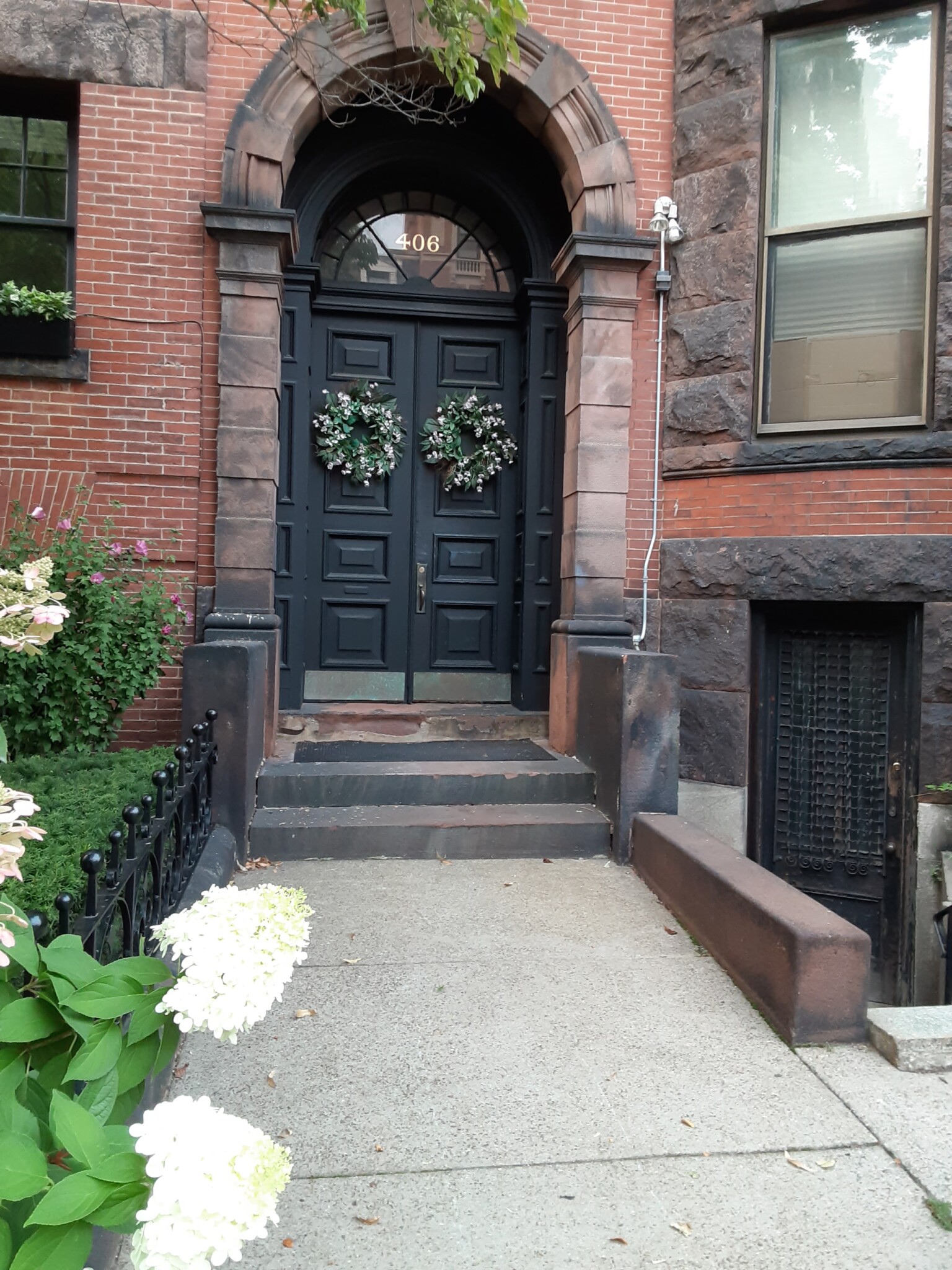 406 Beacon St, Back Bay