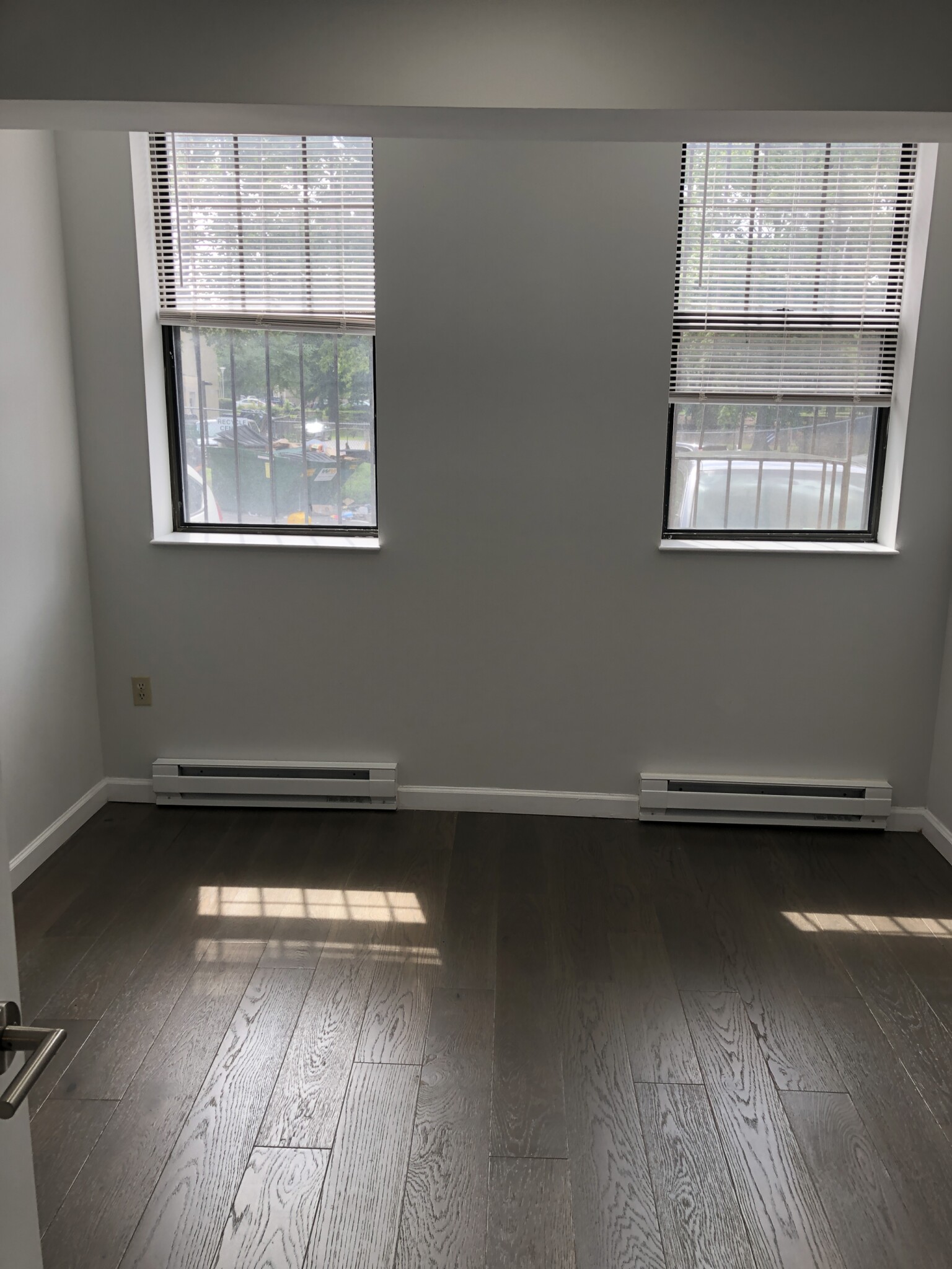 Photo 3 of 102 Queensberry St. Unit B