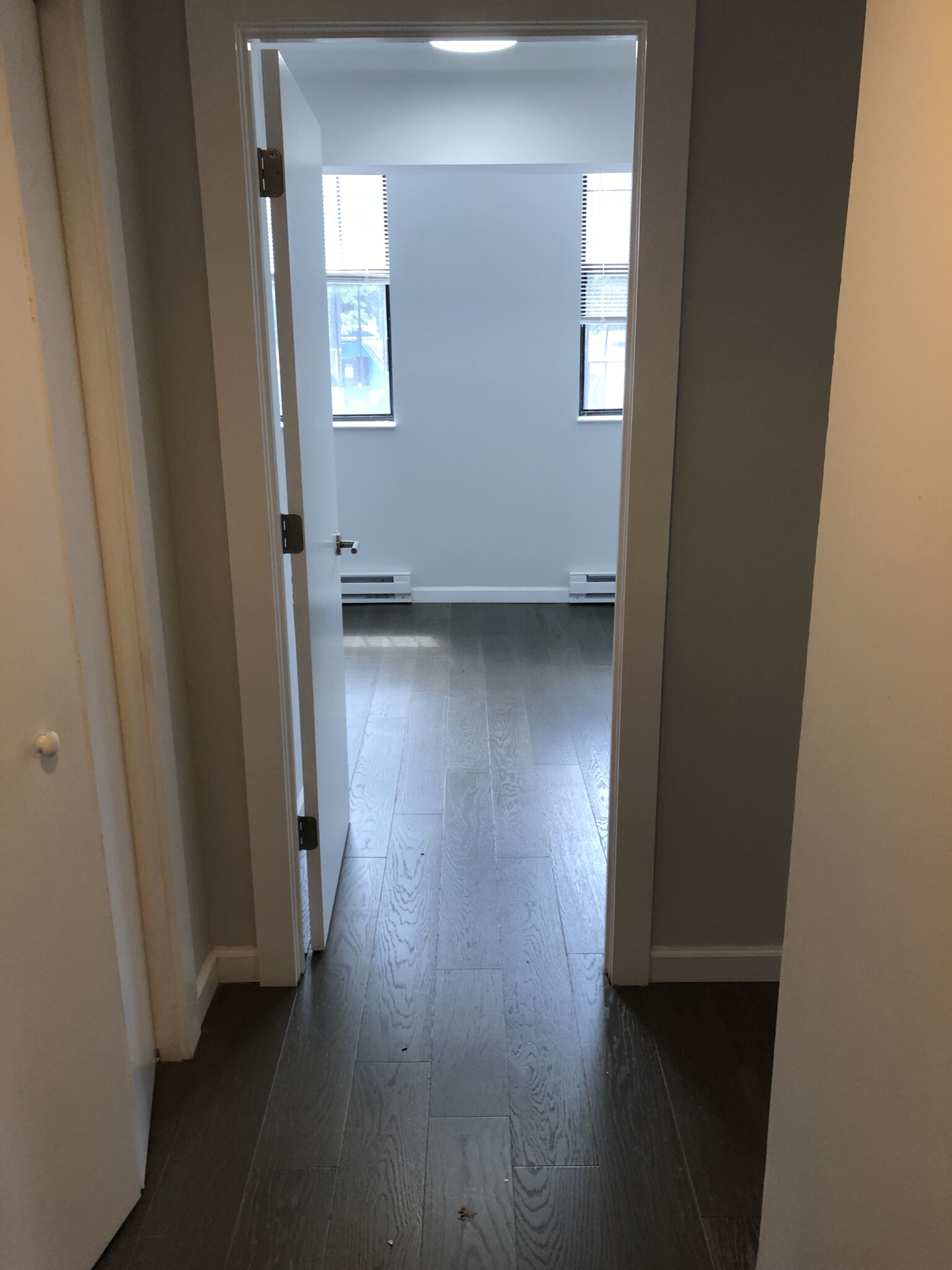 Photo 5 of 102 Queensberry St. Unit B