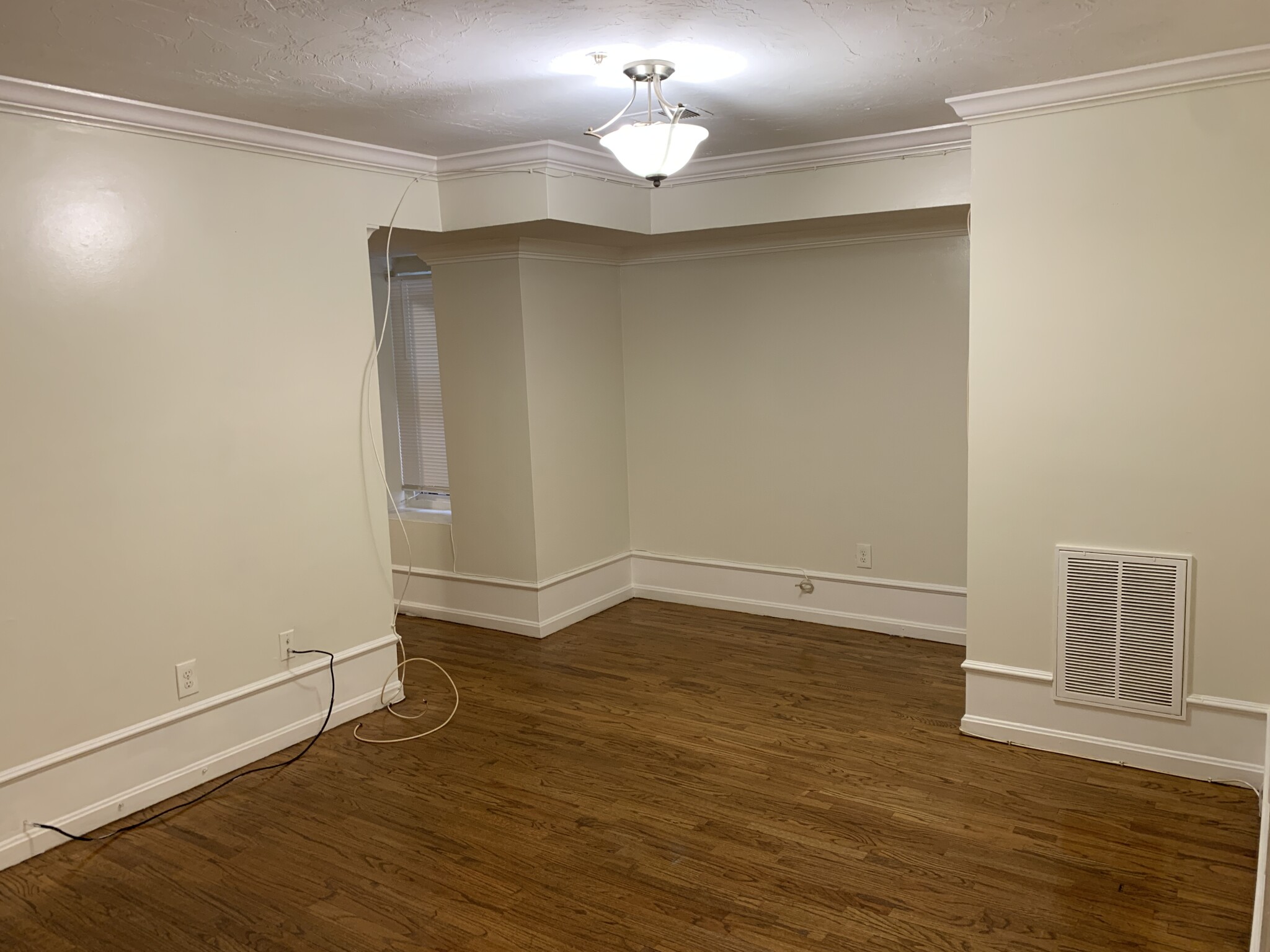 Photo 7 of 712 Shawmut Ave. Unit 1 (1R)