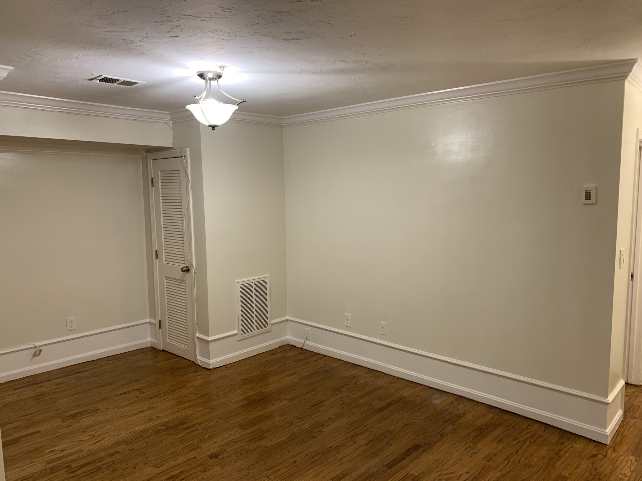 Photo 8 of 712 Shawmut Ave. Unit 1 (1R)