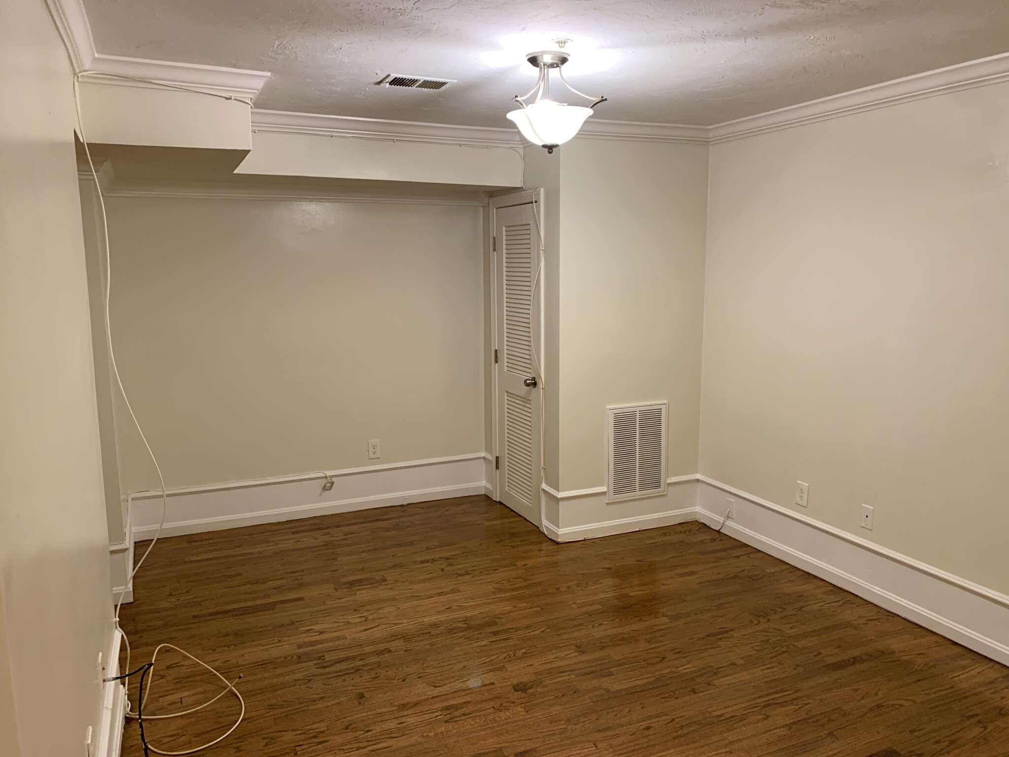 Photo 9 of 712 Shawmut Ave. Unit 1 (1R)