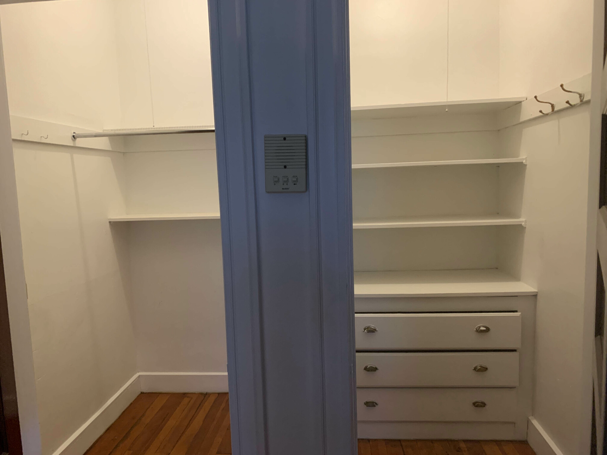 3 bed, 1 bath apartment for rent at 807 Centre St Unit 3, Jamaica Plain — photo 12 of 12
