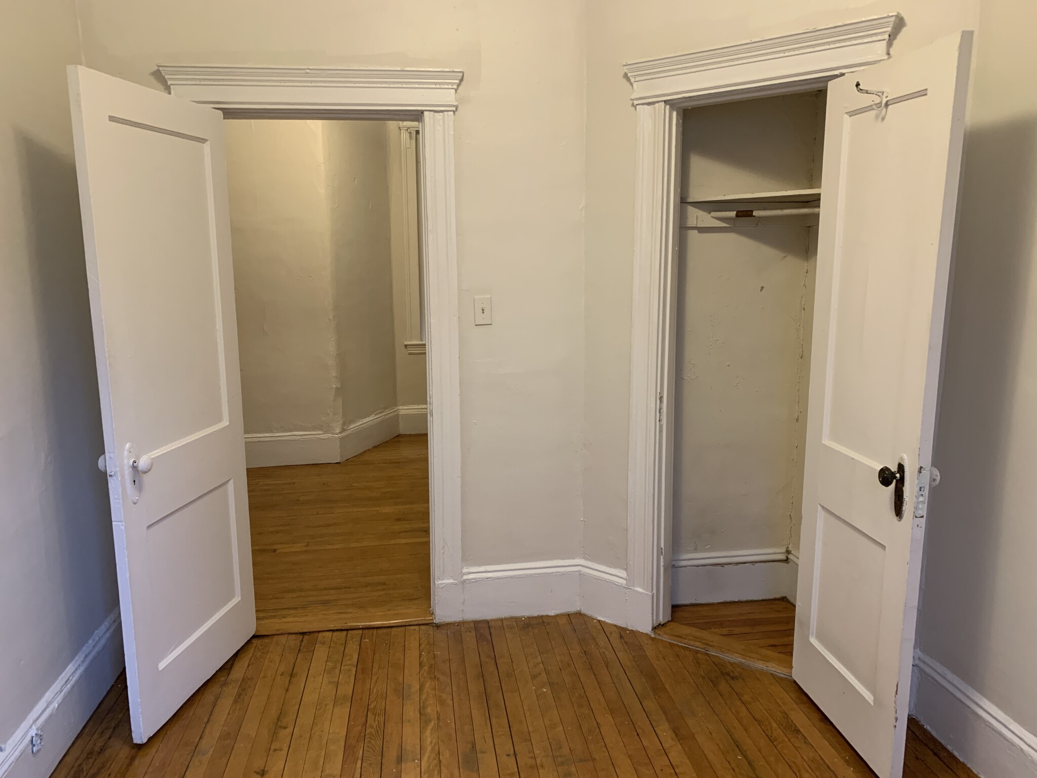 55 Burbank St, Fenway