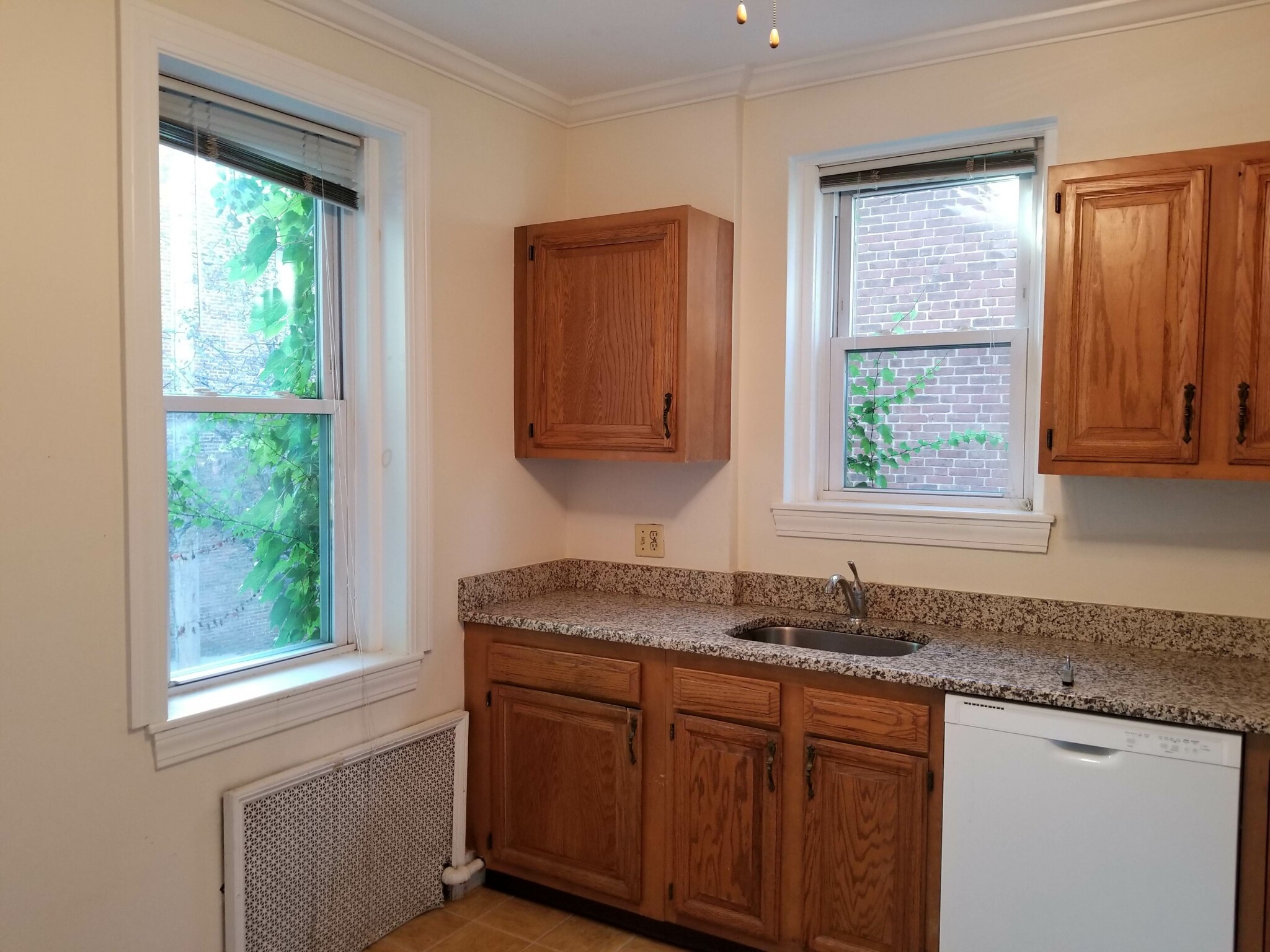 1 bed, 1 bath apartment for rent at 255 Kelton St Unit 4, Allston — photo 11 of 14