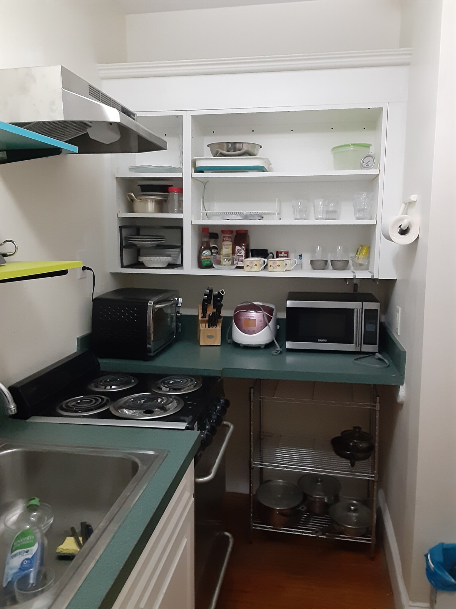 Studio bed, 1 bath apartment for rent at 5 Haskell St Unit 3, Cambridge — photo 3 of 6