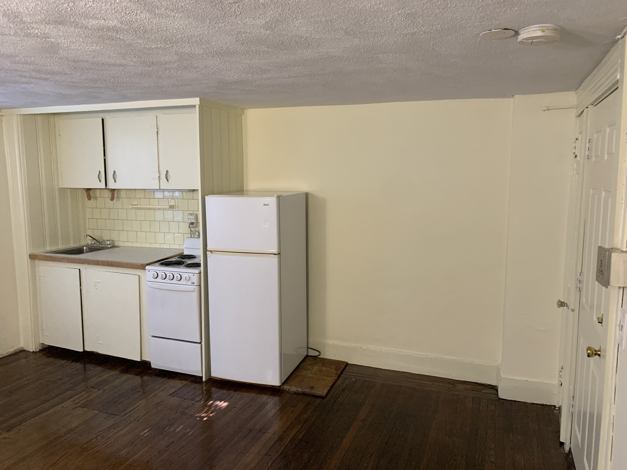 90 Myrtle St, Beacon Hill