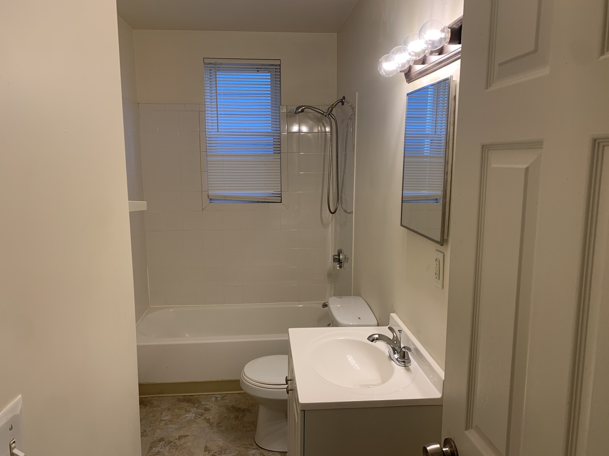 1 bed, 1 bath apartment for rent at 102 Winthrop St Unit 1, Roxbury — photo 12 of 12