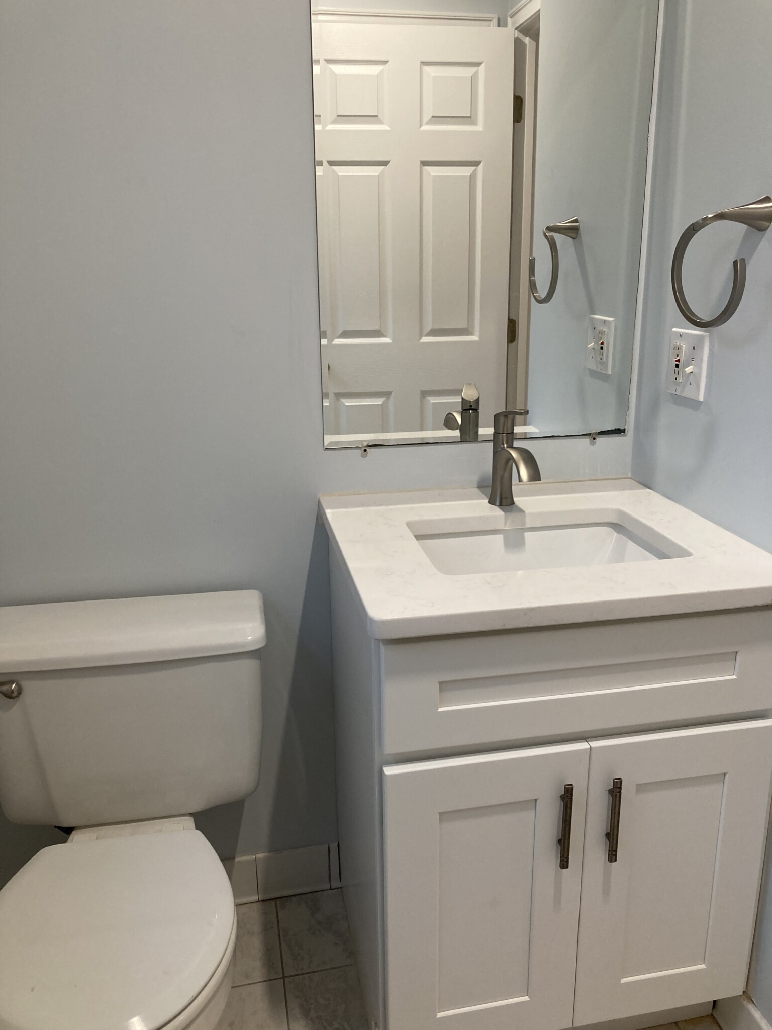 3 bed, 2.5 bath apartment for rent at 35 Vernon St Unit 1, Newton — photo 4 of 28