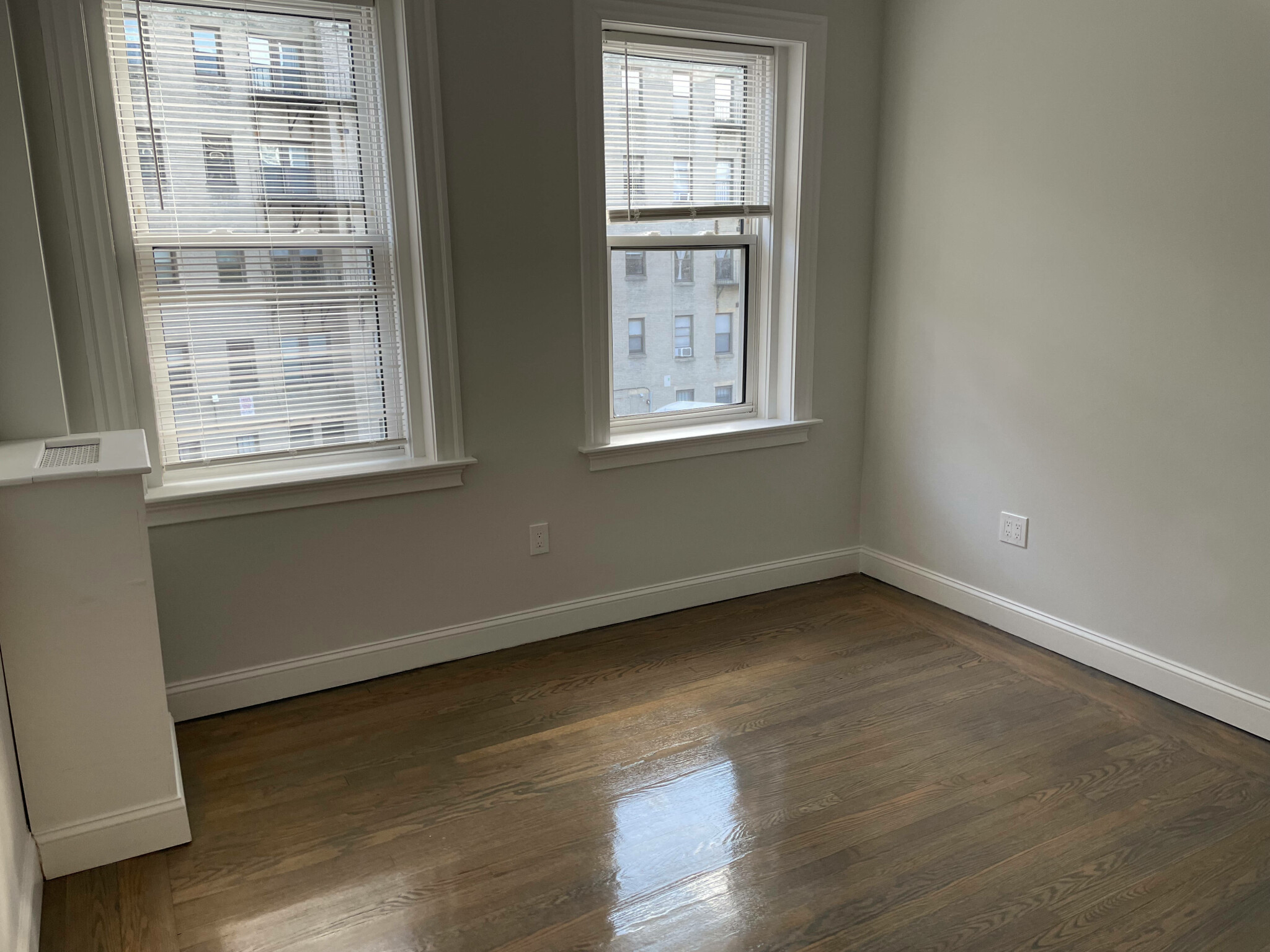 Photo 7 of 20 Queensberry St. Unit 7
