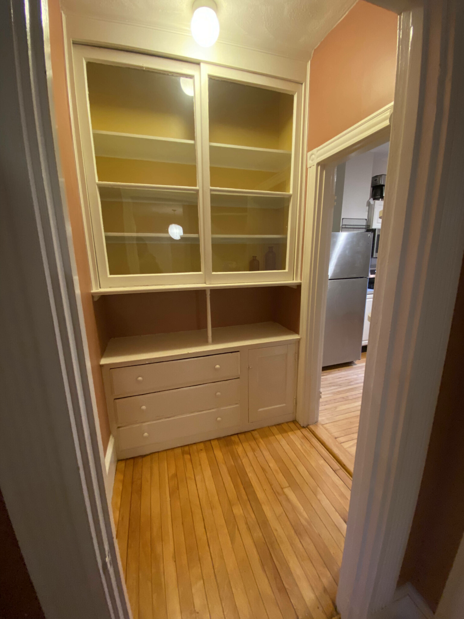 2 bed, 1 bath apartment for rent at 16 Beaufort Rd Unit 1, Jamaica Plain — photo 3 of 14