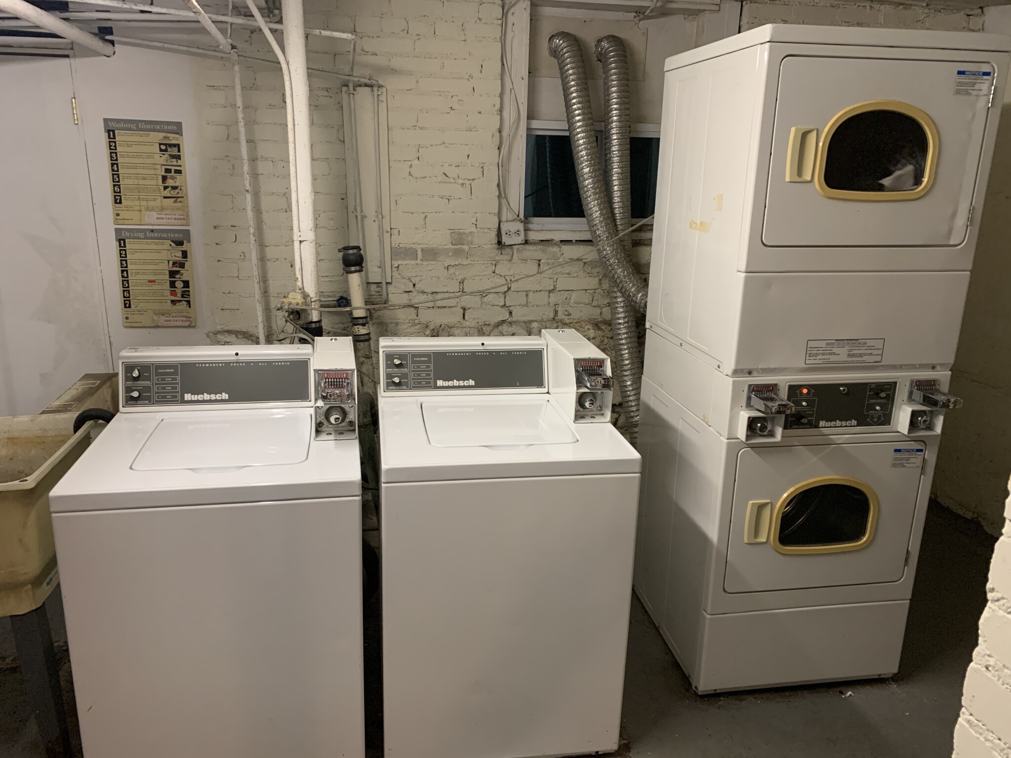 318 Summit Ave, Brighton