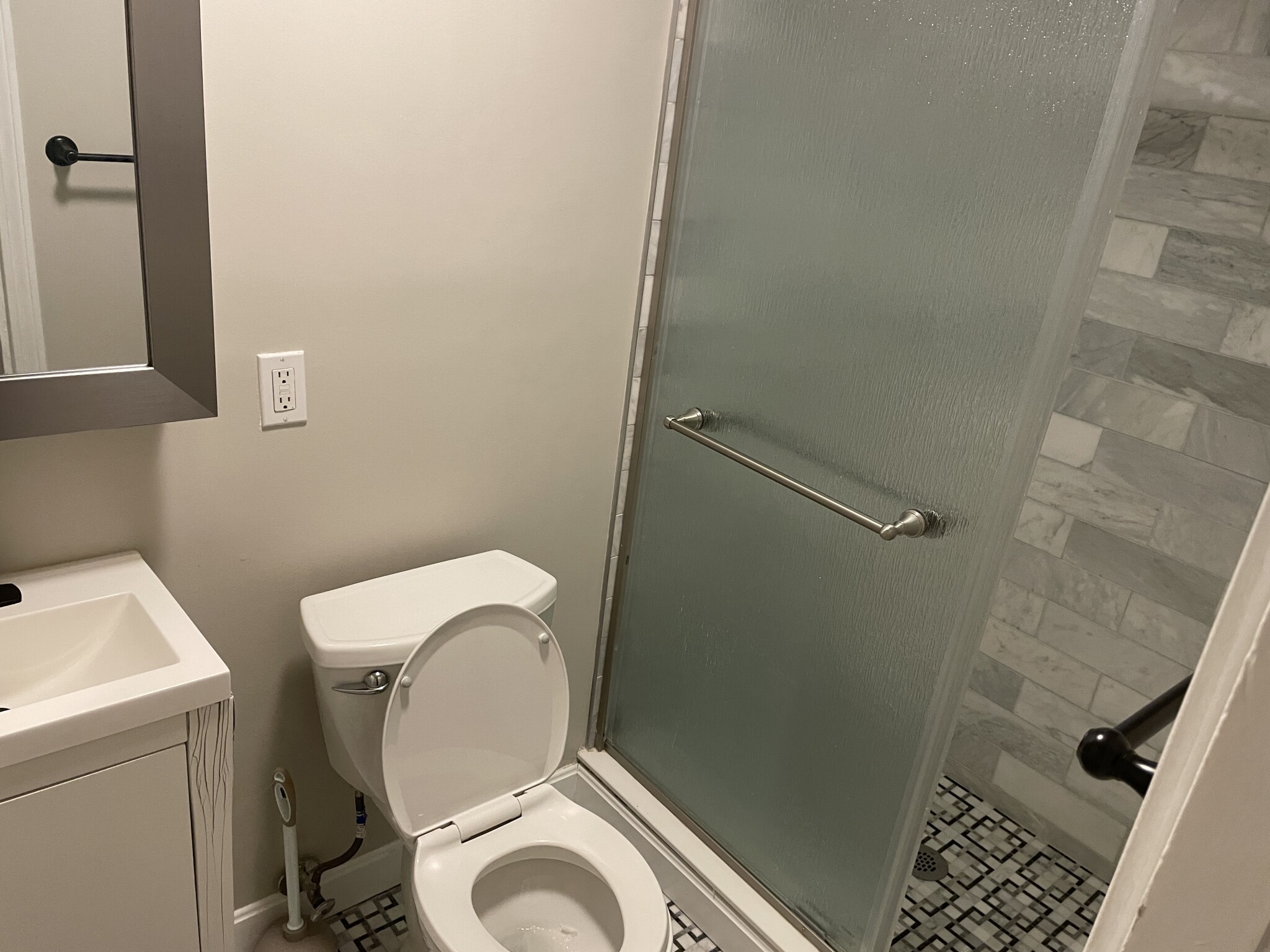 2 bed, 1 bath apartment for rent at 51 Phillips St Unit 3, Beacon Hill — photo 7 of 7